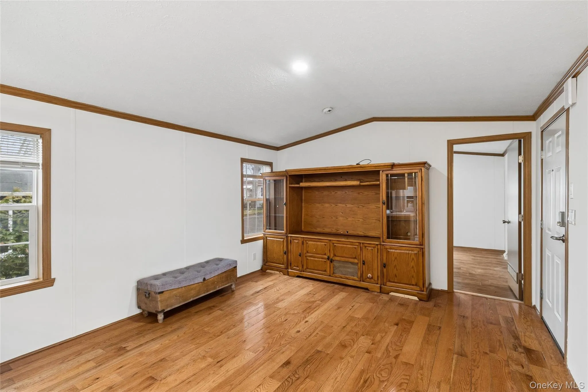 37 Hubbard Ave #5, Riverhead, NY, 2 Bedrooms Bedrooms, 3 Rooms Rooms,1 BathroomBathrooms,Residential,For Rent,Hubbard Ave #5,0,972229 37 Hubbard Ave #5, Riverhead, NY, 2 Bedrooms Bedrooms, 3 Rooms Rooms,1 BathroomBathrooms,Residential,For Rent,Hubbard Ave #5,0,972229