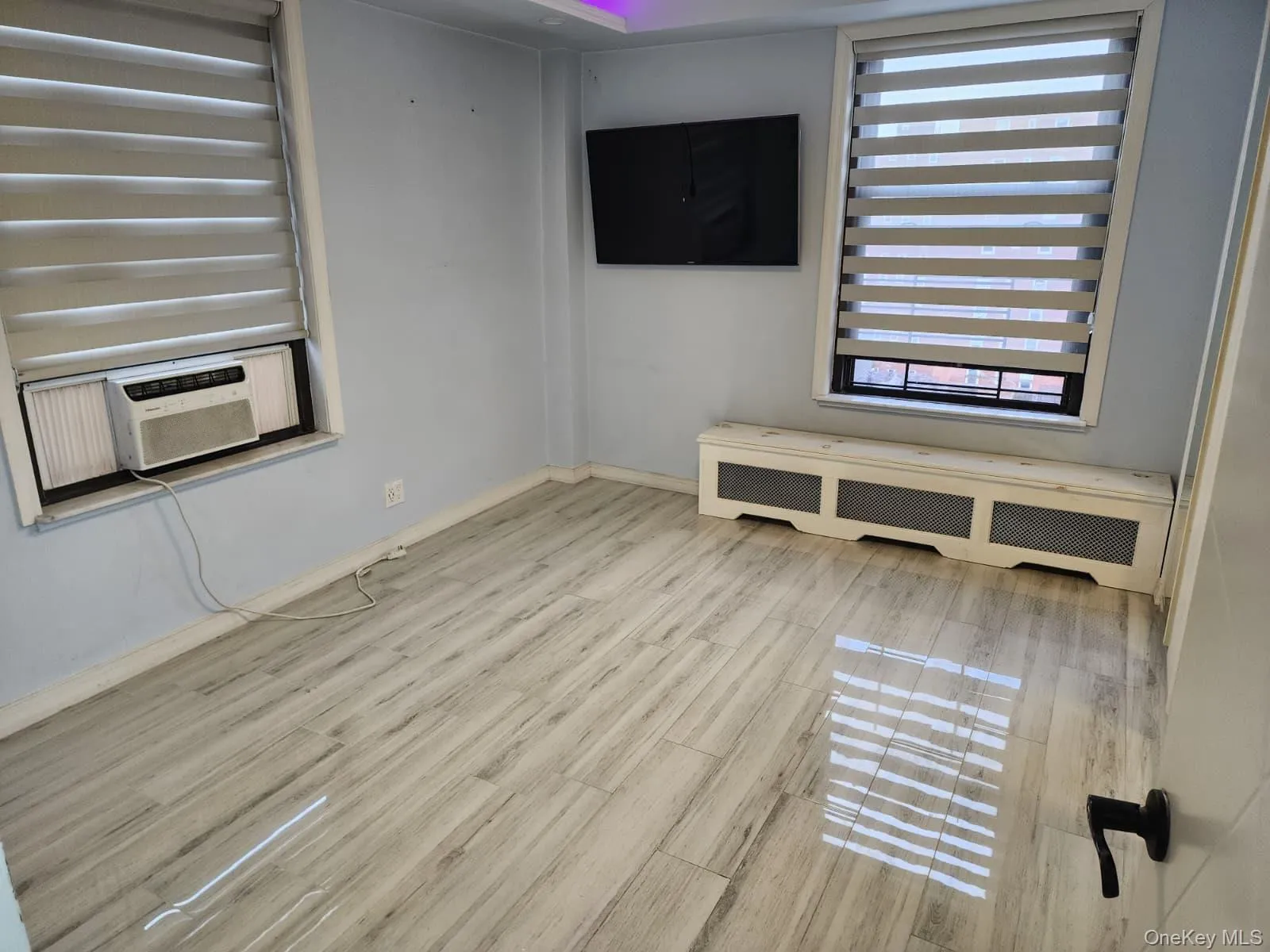 61-55 98th Street, New York, NY, 3 Bedrooms Bedrooms, 6 Rooms Rooms,2 BathroomsBathrooms,Residential Lease,For Rent,98th,0,972256 61-55 98th Street, New York, NY, 3 Bedrooms Bedrooms, 6 Rooms Rooms,2 BathroomsBathrooms,Residential Lease,For Rent,98th,0,972256