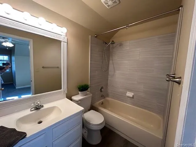 Lot 1 Private Court, Smithtown, NY, 1 Bedroom Bedrooms, 2 Rooms Rooms,1 BathroomBathrooms,Residential Lease,For Rent,Private,0,972262 Lot 1 Private Court, Smithtown, NY, 1 Bedroom Bedrooms, 2 Rooms Rooms,1 BathroomBathrooms,Residential Lease,For Rent,Private,0,972262