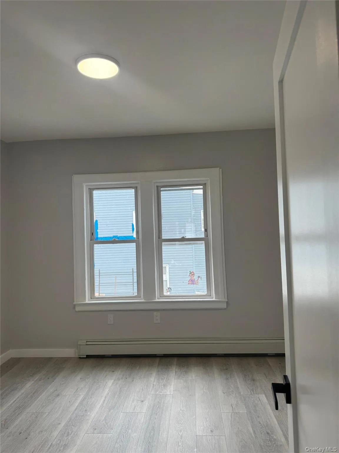 85-27 102nd Street, New York, NY, 2 Bedrooms Bedrooms, 3 Rooms Rooms,1 BathroomBathrooms,Residential Lease,For Rent,102nd,0,972275 85-27 102nd Street, New York, NY, 2 Bedrooms Bedrooms, 3 Rooms Rooms,1 BathroomBathrooms,Residential Lease,For Rent,102nd,0,972275