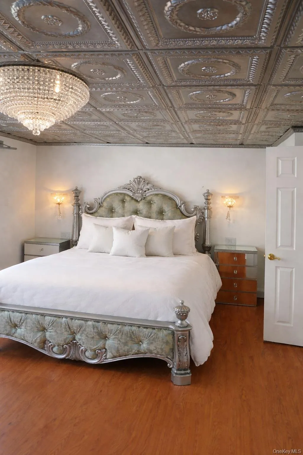 1155 Webster Avenue, New Rochelle, NY, 4 Bedrooms Bedrooms, 16 Rooms Rooms,4 BathroomsBathrooms,Residential,For Rent,Webster,0,972348 1155 Webster Avenue, New Rochelle, NY, 4 Bedrooms Bedrooms, 16 Rooms Rooms,4 BathroomsBathrooms,Residential,For Rent,Webster,0,972348