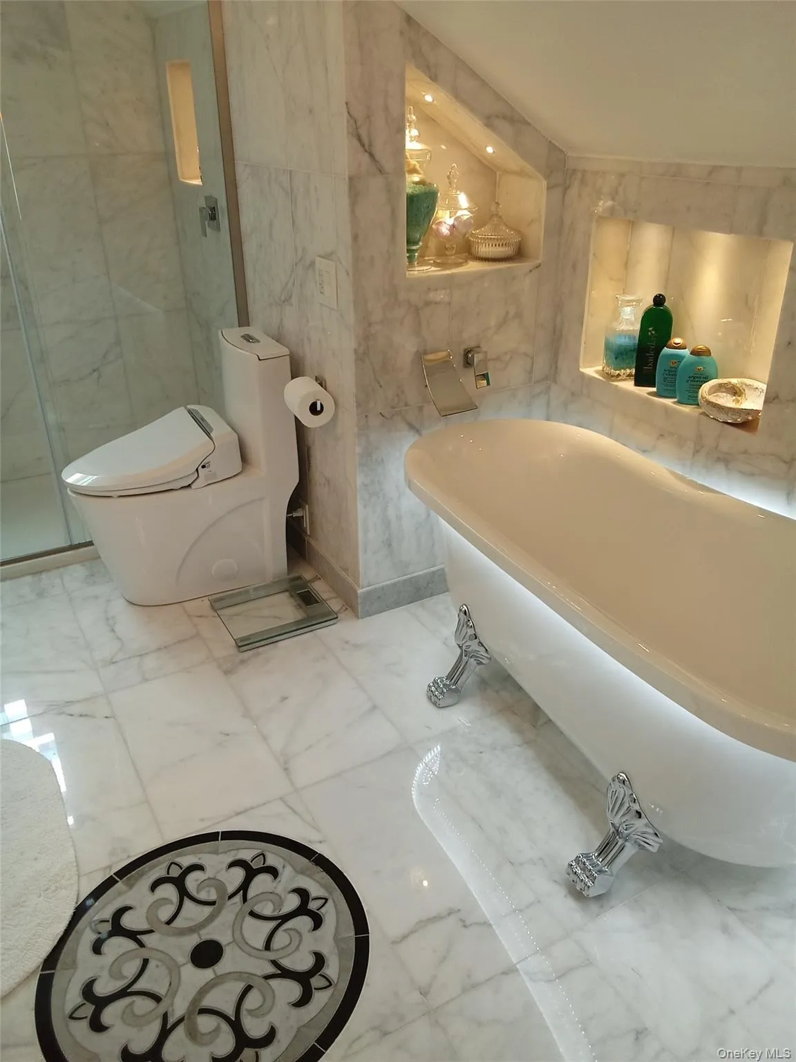 1155 Webster Avenue, New Rochelle, NY, 4 Bedrooms Bedrooms, 16 Rooms Rooms,4 BathroomsBathrooms,Residential,For Rent,Webster,0,972348 1155 Webster Avenue, New Rochelle, NY, 4 Bedrooms Bedrooms, 16 Rooms Rooms,4 BathroomsBathrooms,Residential,For Rent,Webster,0,972348