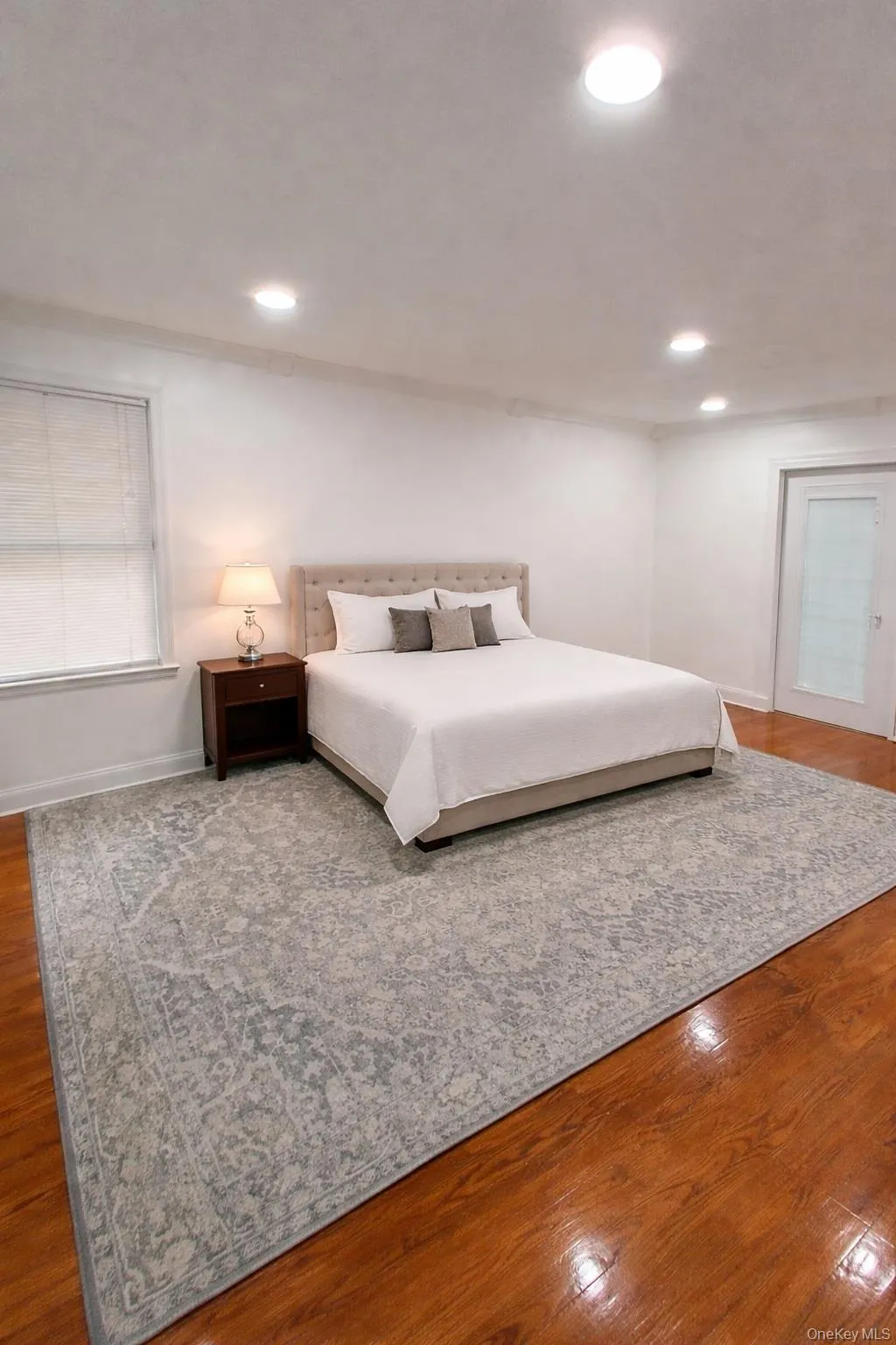 1155 Webster Avenue, New Rochelle, NY, 4 Bedrooms Bedrooms, 16 Rooms Rooms,4 BathroomsBathrooms,Residential,For Rent,Webster,0,972348 1155 Webster Avenue, New Rochelle, NY, 4 Bedrooms Bedrooms, 16 Rooms Rooms,4 BathroomsBathrooms,Residential,For Rent,Webster,0,972348