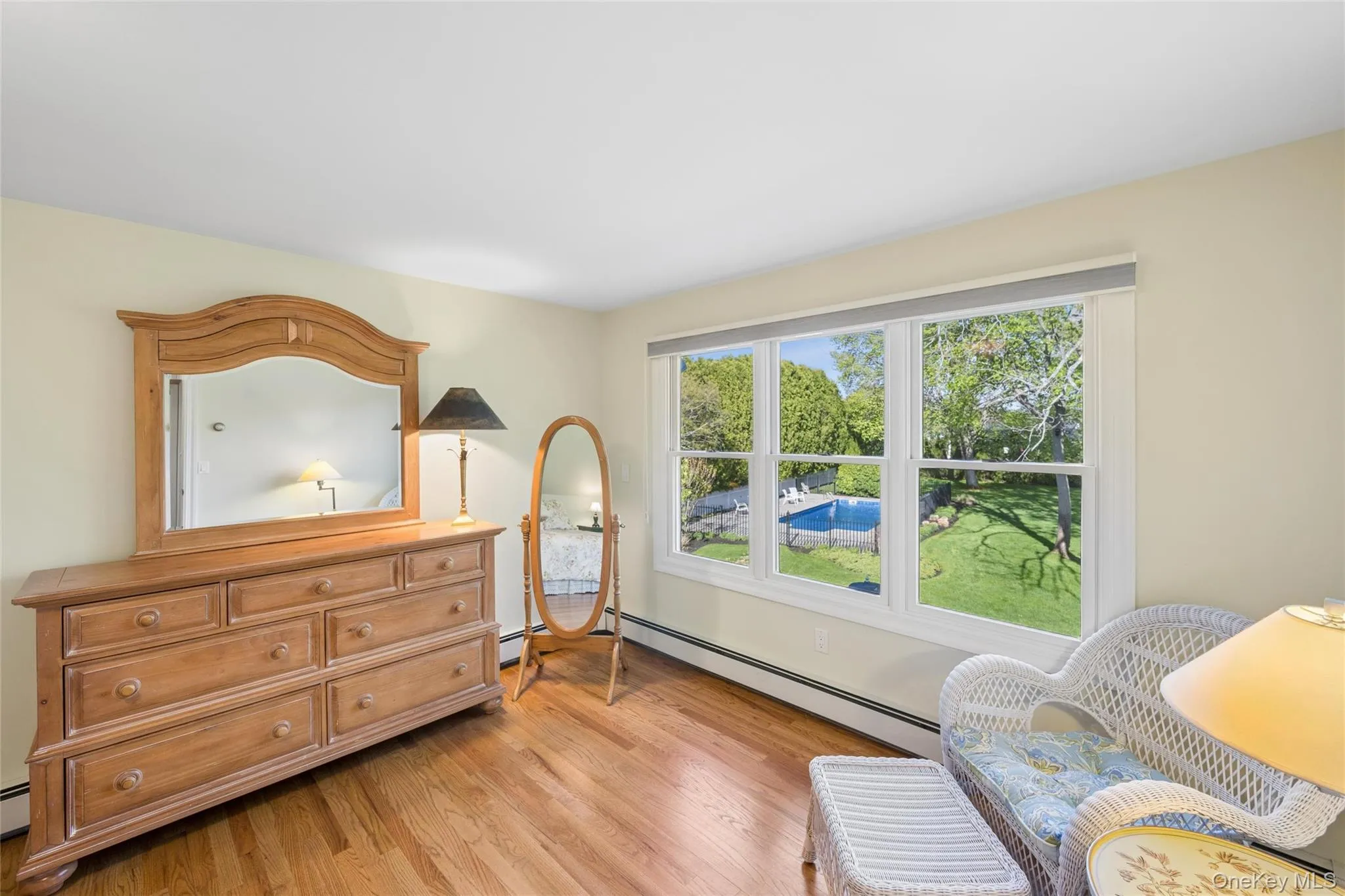 8 Ketcham Avenue, Southampton, NY, 3 Bedrooms Bedrooms, 8 Rooms Rooms,2 BathroomsBathrooms,Residential,For Rent,Ketcham,0,972354 8 Ketcham Avenue, Southampton, NY, 3 Bedrooms Bedrooms, 8 Rooms Rooms,2 BathroomsBathrooms,Residential,For Rent,Ketcham,0,972354