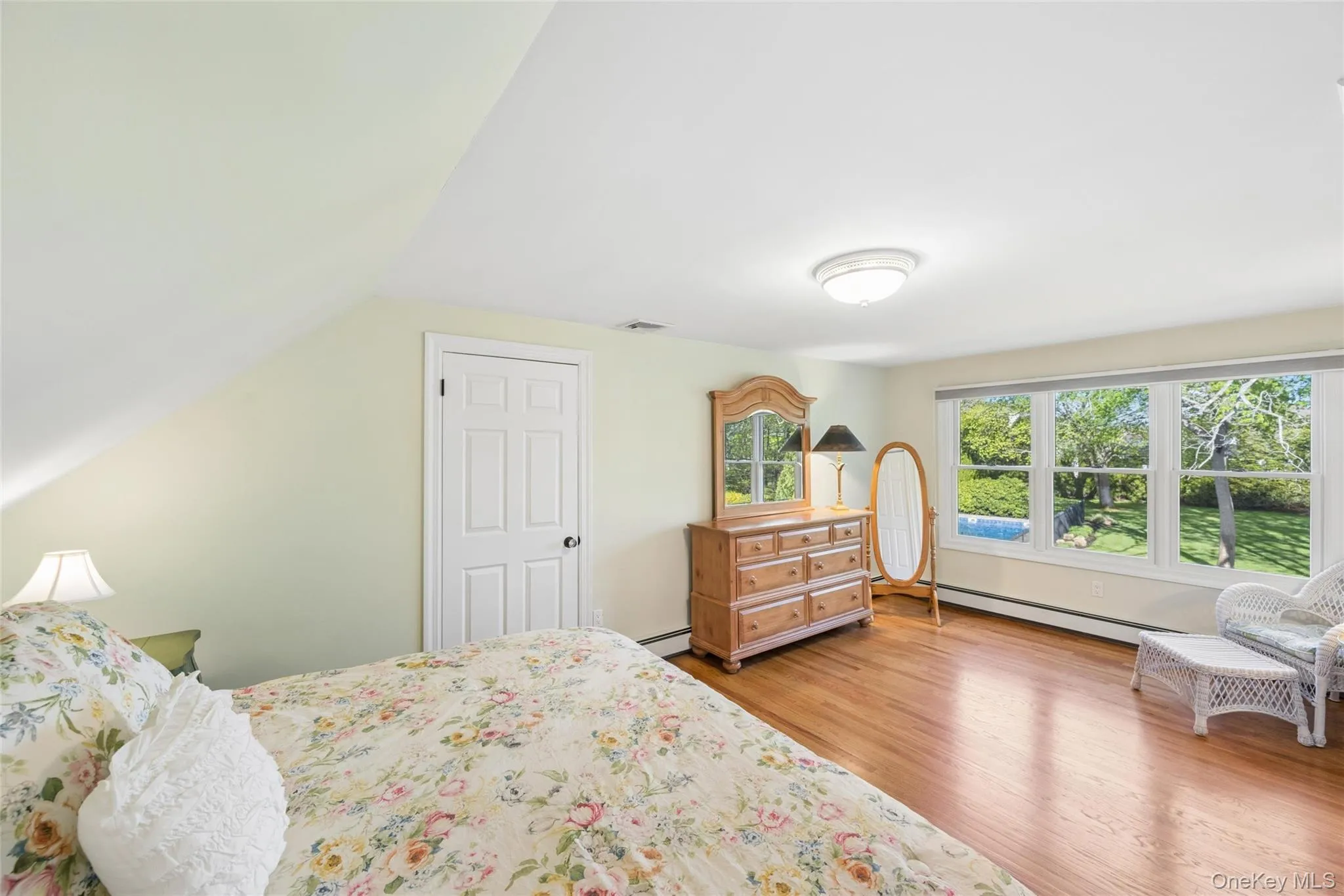 8 Ketcham Avenue, Southampton, NY, 3 Bedrooms Bedrooms, 8 Rooms Rooms,2 BathroomsBathrooms,Residential,For Rent,Ketcham,0,972354 8 Ketcham Avenue, Southampton, NY, 3 Bedrooms Bedrooms, 8 Rooms Rooms,2 BathroomsBathrooms,Residential,For Rent,Ketcham,0,972354