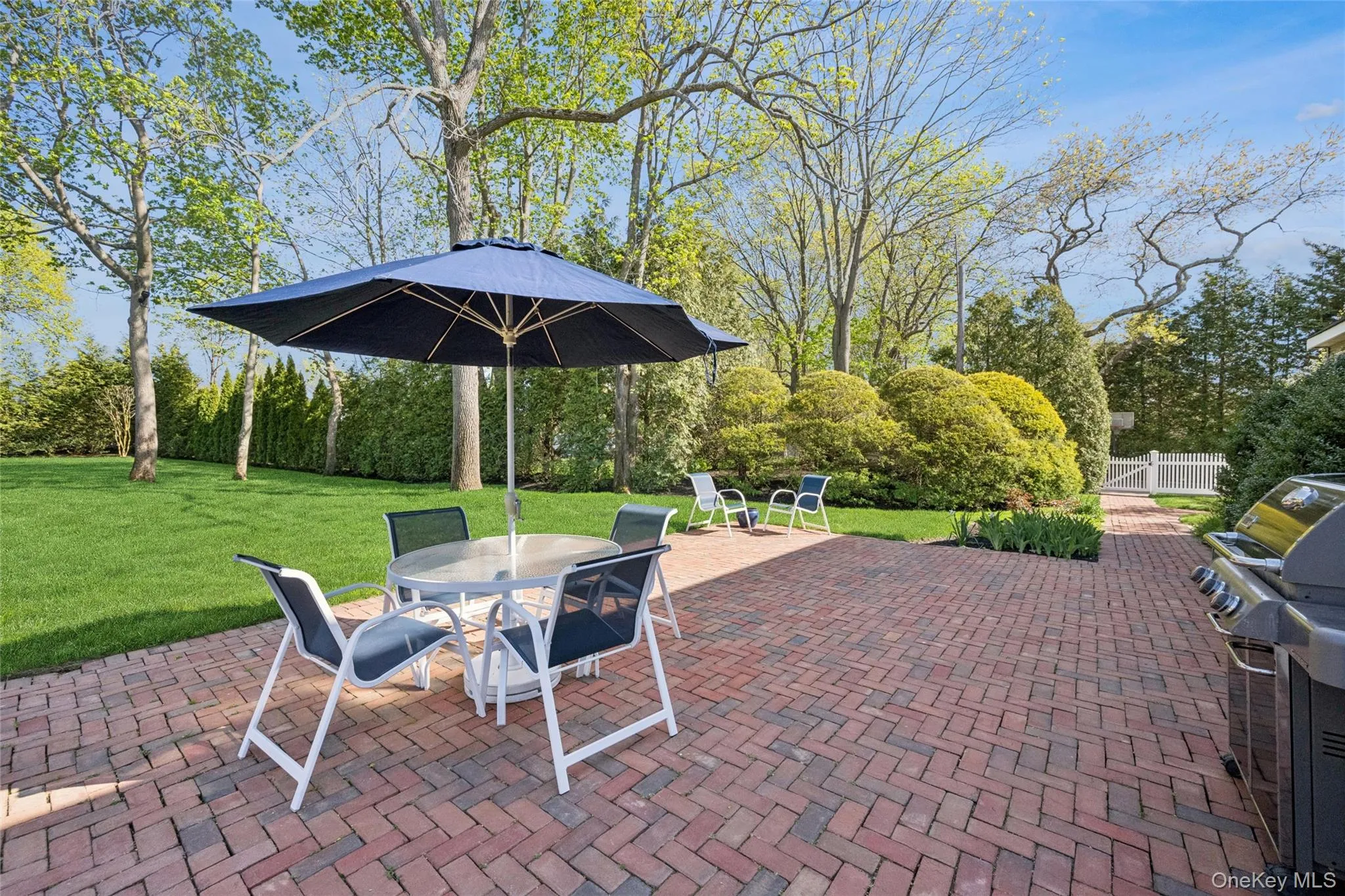 8 Ketcham Avenue, Southampton, NY, 3 Bedrooms Bedrooms, 8 Rooms Rooms,2 BathroomsBathrooms,Residential,For Rent,Ketcham,0,972354 8 Ketcham Avenue, Southampton, NY, 3 Bedrooms Bedrooms, 8 Rooms Rooms,2 BathroomsBathrooms,Residential,For Rent,Ketcham,0,972354