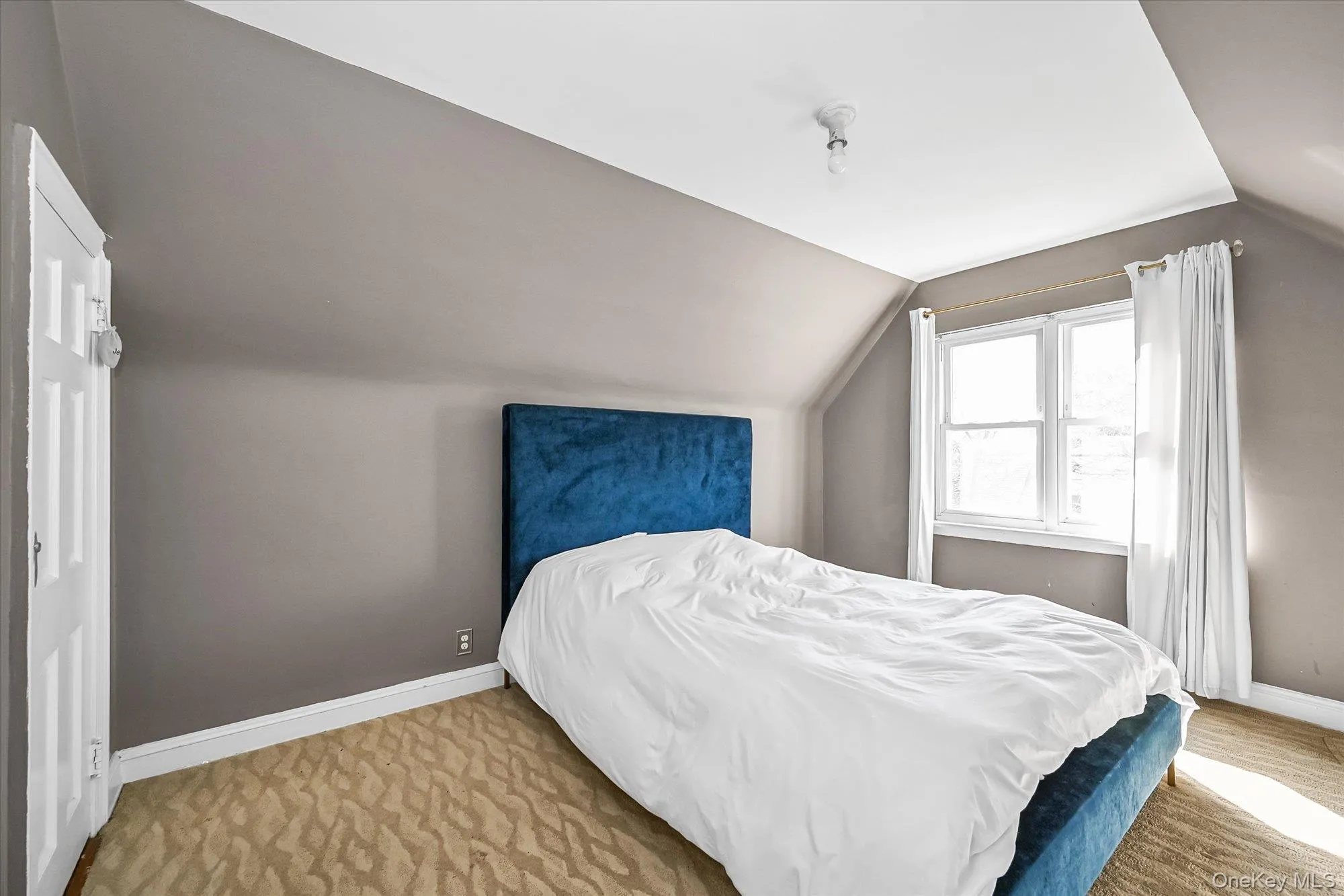 18432 Cambridge Road, New York, NY, 5 Bedrooms Bedrooms, 8 Rooms Rooms,3 BathroomsBathrooms,Residential,For Rent,Cambridge,0,972360 18432 Cambridge Road, New York, NY, 5 Bedrooms Bedrooms, 8 Rooms Rooms,3 BathroomsBathrooms,Residential,For Rent,Cambridge,0,972360