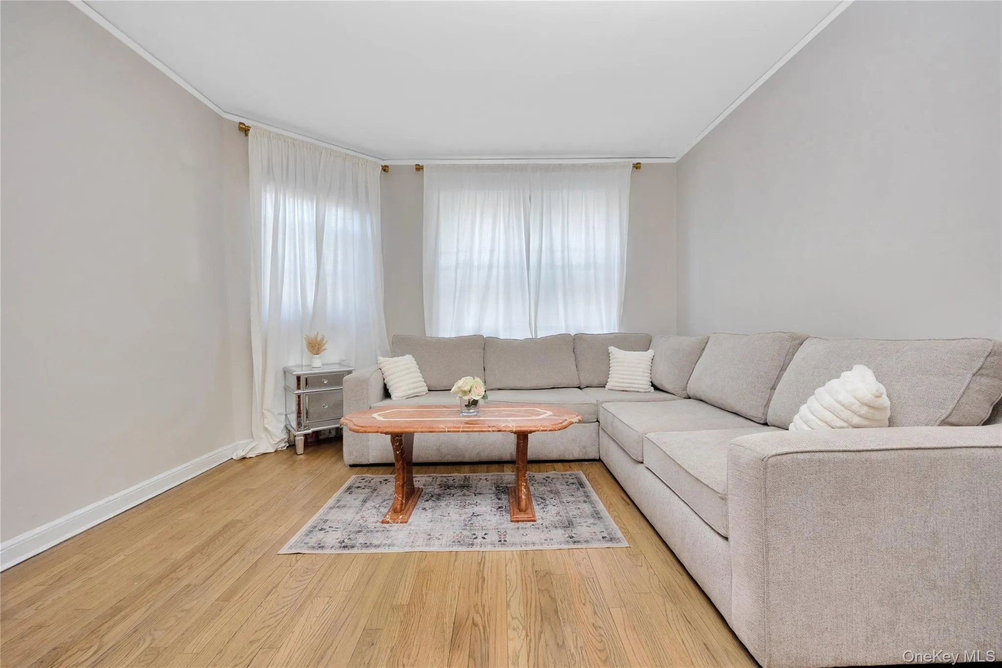 141-42 78th Road Road, New York, NY, 1 Bedroom Bedrooms, 4 Rooms Rooms,1 BathroomBathrooms,Residential Lease,For Rent,78th Road,0,972377 141-42 78th Road Road, New York, NY, 1 Bedroom Bedrooms, 4 Rooms Rooms,1 BathroomBathrooms,Residential Lease,For Rent,78th Road,0,972377