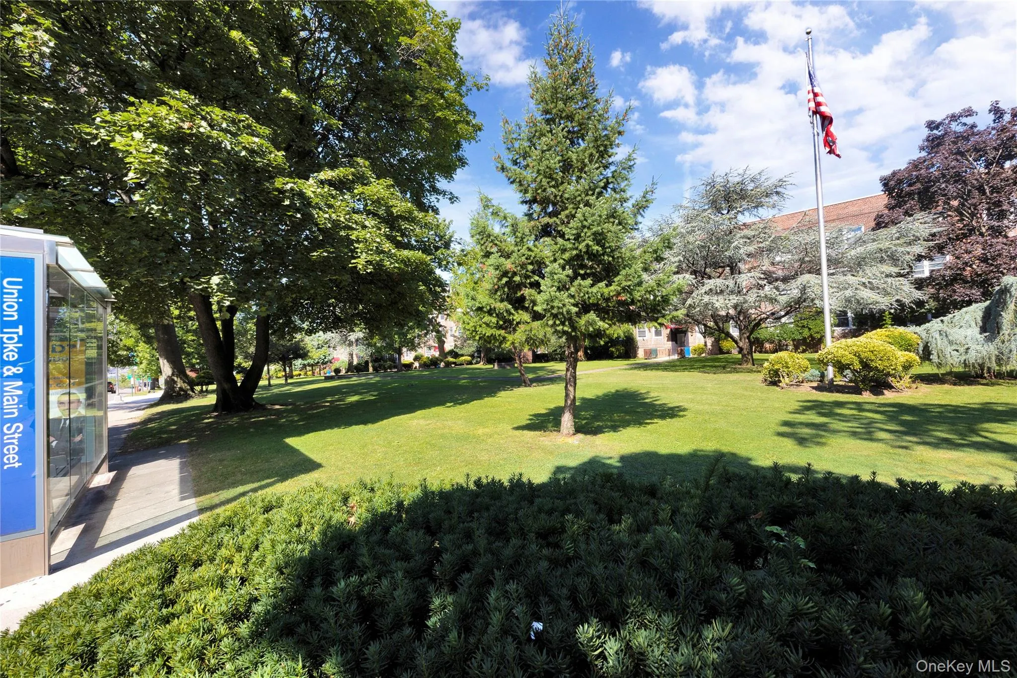 141-42 78th Road Road, New York, NY, 1 Bedroom Bedrooms, 4 Rooms Rooms,1 BathroomBathrooms,Residential Lease,For Rent,78th Road,0,972377 141-42 78th Road Road, New York, NY, 1 Bedroom Bedrooms, 4 Rooms Rooms,1 BathroomBathrooms,Residential Lease,For Rent,78th Road,0,972377