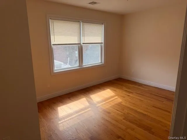 191 Jefferson Avenue, North Hempstead, NY, 3 Bedrooms Bedrooms, 6 Rooms Rooms,2 BathroomsBathrooms,Residential Lease,For Rent,Jefferson,0,972387 191 Jefferson Avenue, North Hempstead, NY, 3 Bedrooms Bedrooms, 6 Rooms Rooms,2 BathroomsBathrooms,Residential Lease,For Rent,Jefferson,0,972387