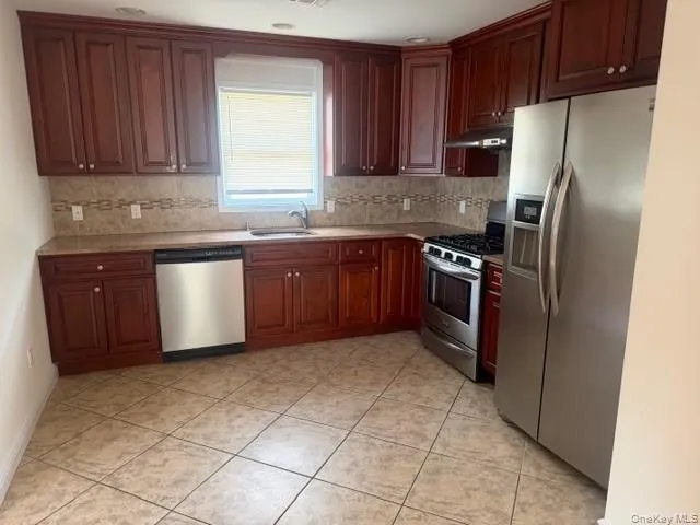 191 Jefferson Avenue, North Hempstead, NY, 3 Bedrooms Bedrooms, 6 Rooms Rooms,2 BathroomsBathrooms,Residential Lease,For Rent,Jefferson,0,972387 191 Jefferson Avenue, North Hempstead, NY, 3 Bedrooms Bedrooms, 6 Rooms Rooms,2 BathroomsBathrooms,Residential Lease,For Rent,Jefferson,0,972387