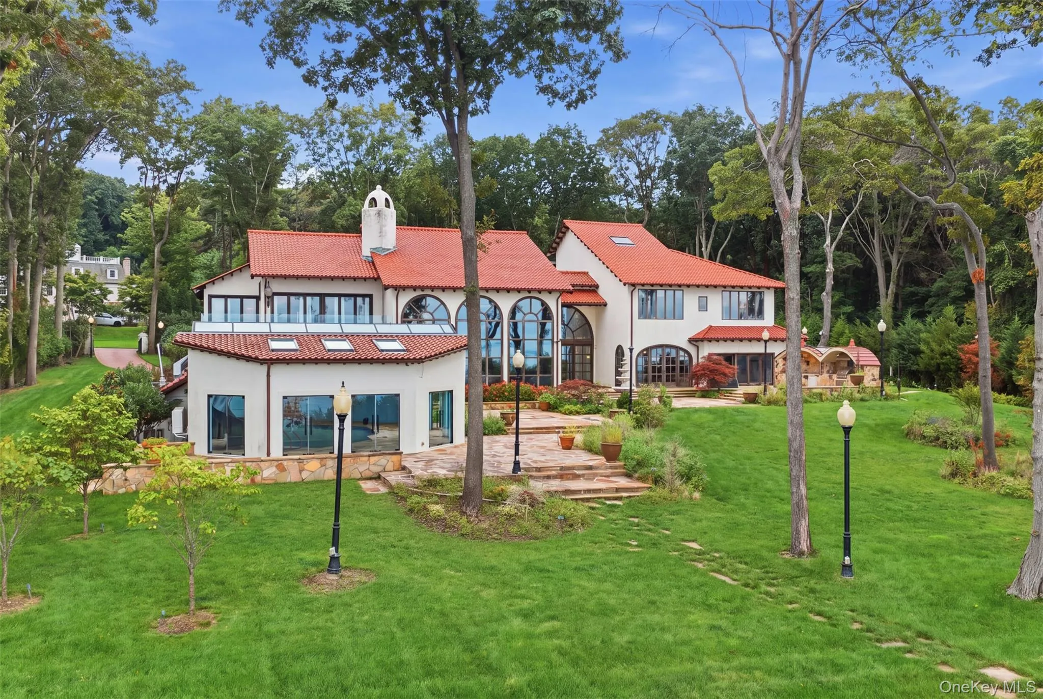 1 Sea Crest Drive, Huntington, NY, 5 Bedrooms Bedrooms, 14 Rooms Rooms,6 BathroomsBathrooms,Residential,For Rent,Sea Crest,0,972399 1 Sea Crest Drive, Huntington, NY, 5 Bedrooms Bedrooms, 14 Rooms Rooms,6 BathroomsBathrooms,Residential,For Rent,Sea Crest,0,972399