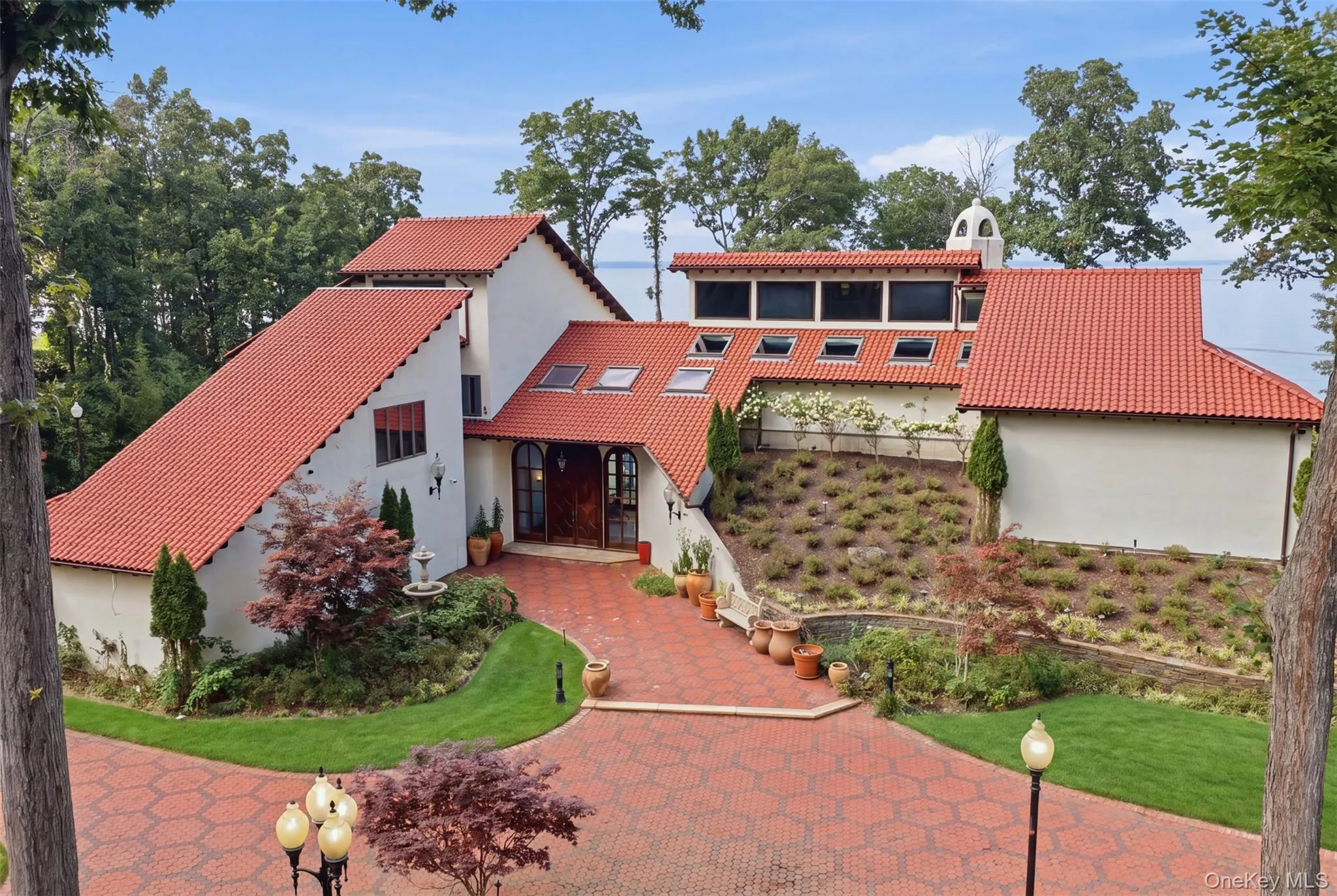 1 Sea Crest Drive, Huntington, NY, 5 Bedrooms Bedrooms, 14 Rooms Rooms,6 BathroomsBathrooms,Residential,For Rent,Sea Crest,0,972399 1 Sea Crest Drive, Huntington, NY, 5 Bedrooms Bedrooms, 14 Rooms Rooms,6 BathroomsBathrooms,Residential,For Rent,Sea Crest,0,972399