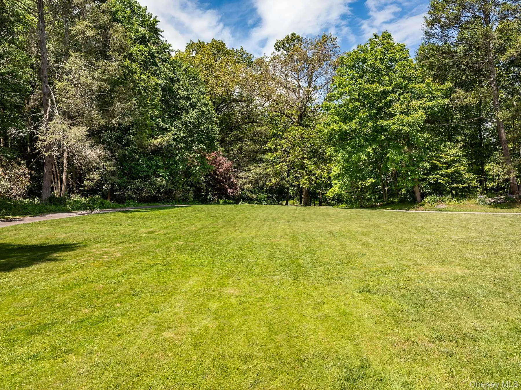 11 Fostertown Road, Newburgh (town), NY, 5 Bedrooms Bedrooms, 12 Rooms Rooms,5 BathroomsBathrooms,Residential,For Rent,Fostertown,0,KEY972449 11 Fostertown Road, Newburgh (town), NY, 5 Bedrooms Bedrooms, 12 Rooms Rooms,5 BathroomsBathrooms,Residential,For Rent,Fostertown,0,KEY972449