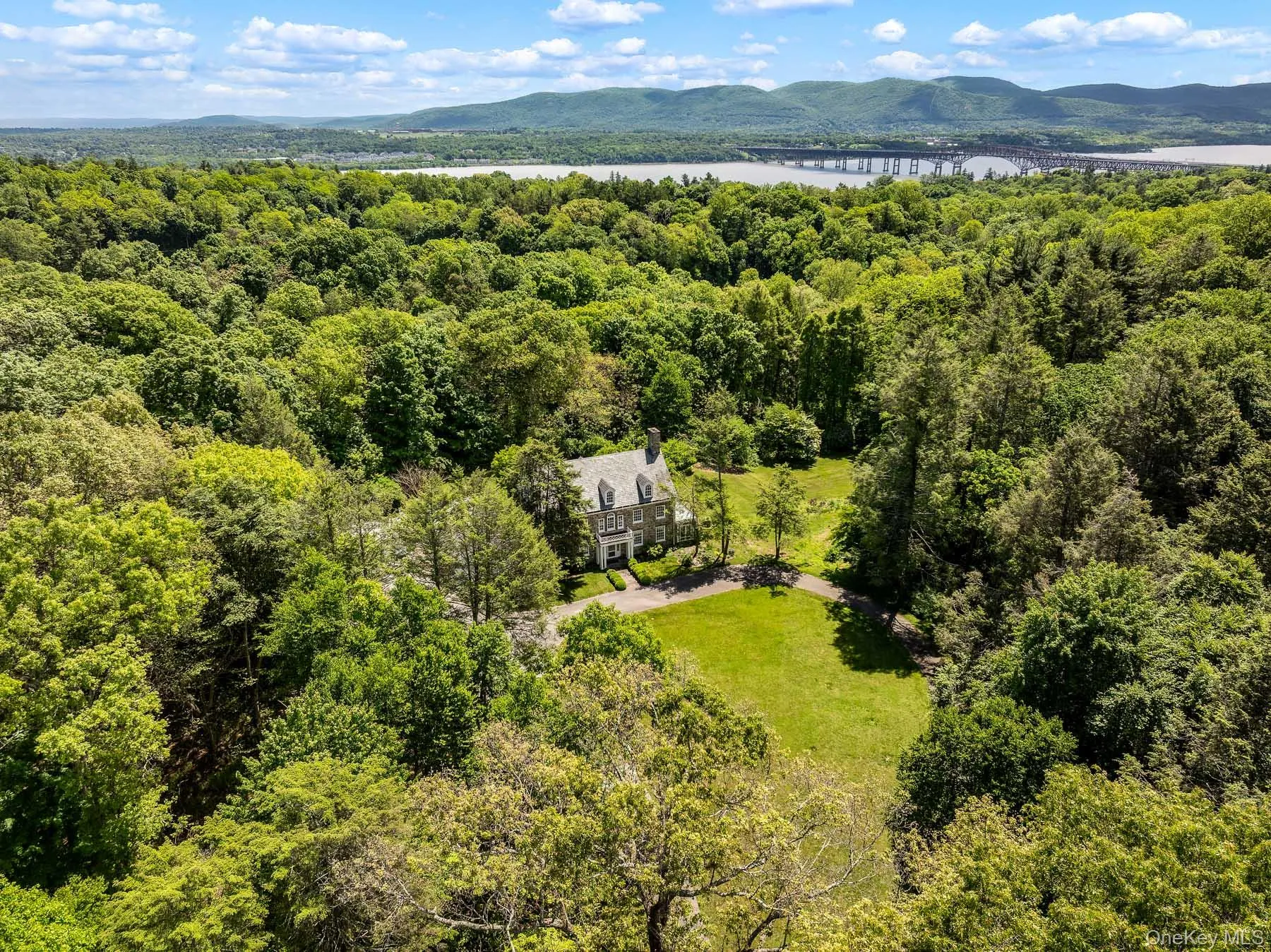 11 Fostertown Road, Newburgh (town), NY, 5 Bedrooms Bedrooms, 12 Rooms Rooms,5 BathroomsBathrooms,Residential,For Rent,Fostertown,0,KEY972449 11 Fostertown Road, Newburgh (town), NY, 5 Bedrooms Bedrooms, 12 Rooms Rooms,5 BathroomsBathrooms,Residential,For Rent,Fostertown,0,KEY972449