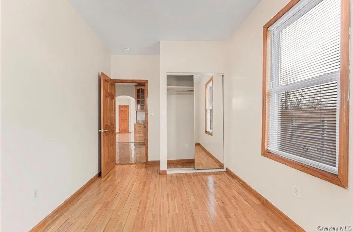 2925 Morgan Avenue, New York, NY, 2 Bedrooms Bedrooms, 5 Rooms Rooms,1 BathroomBathrooms,Residential Lease,For Rent,Morgan,0,972460 2925 Morgan Avenue, New York, NY, 2 Bedrooms Bedrooms, 5 Rooms Rooms,1 BathroomBathrooms,Residential Lease,For Rent,Morgan,0,972460