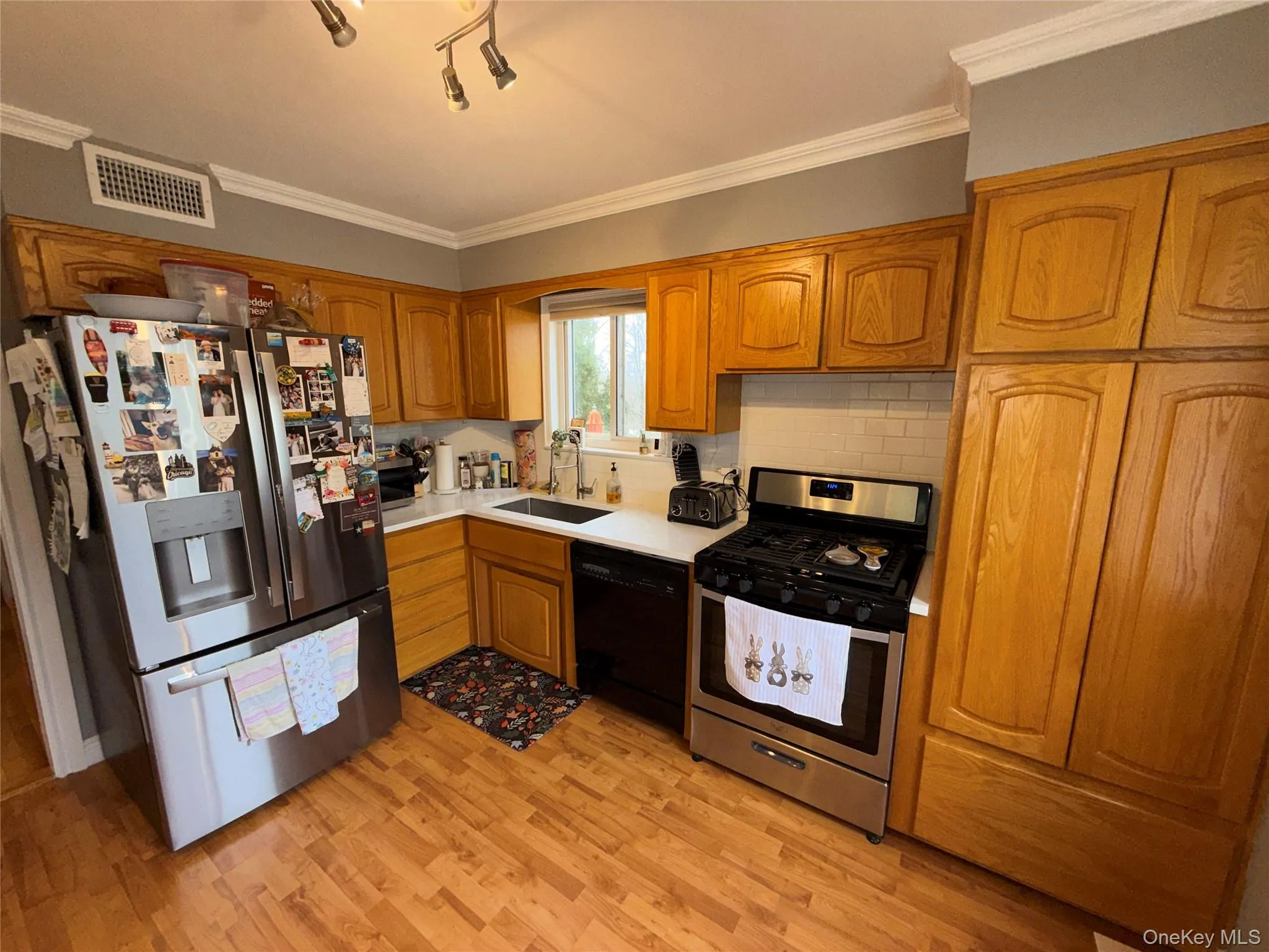 16 Minkel Road, Ossining, NY, 4 Bedrooms Bedrooms, 9 Rooms Rooms,3 BathroomsBathrooms,Residential Lease,For Rent,Minkel,0,972467 16 Minkel Road, Ossining, NY, 4 Bedrooms Bedrooms, 9 Rooms Rooms,3 BathroomsBathrooms,Residential Lease,For Rent,Minkel,0,972467