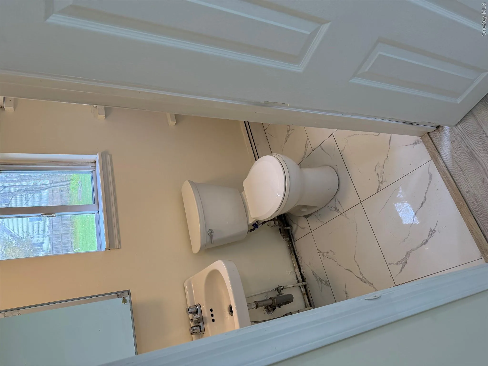 173 Canal Road, Brookhaven, NY, 1 Bedroom Bedrooms, 3 Rooms Rooms,1 BathroomBathrooms,Residential Lease,For Rent,Canal,0,972471 173 Canal Road, Brookhaven, NY, 1 Bedroom Bedrooms, 3 Rooms Rooms,1 BathroomBathrooms,Residential Lease,For Rent,Canal,0,972471