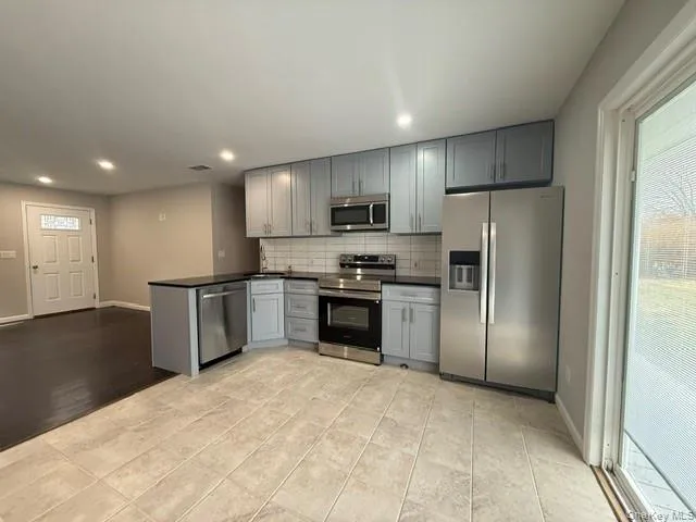 Eat in kitchen area with natural light Eat in kitchen area with natural light
