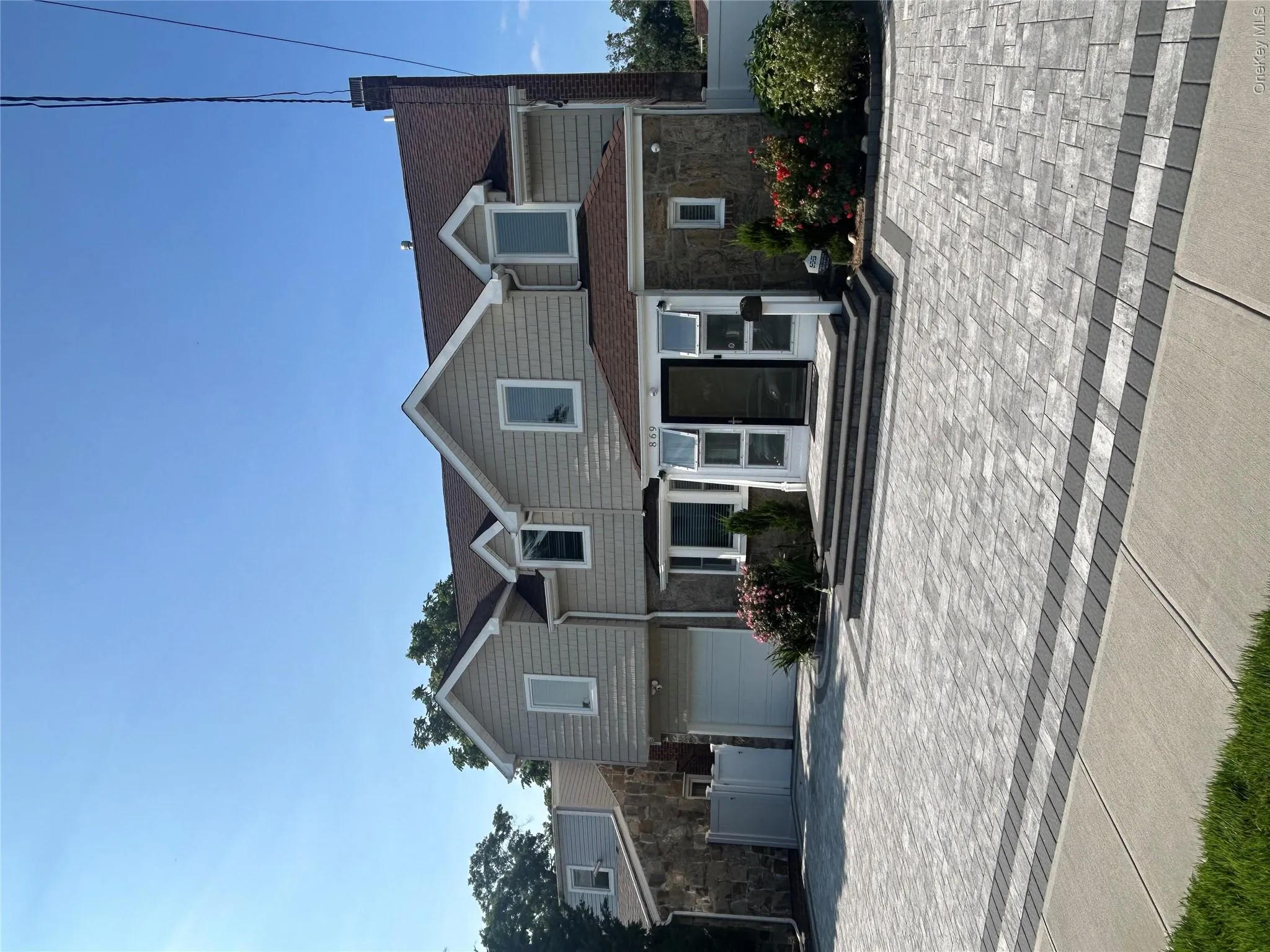 869 De Mott Avenue, Hempstead, NY, 4 Bedrooms Bedrooms, 7 Rooms Rooms,4 BathroomsBathrooms,Residential,For Rent,De Mott,0,972500 869 De Mott Avenue, Hempstead, NY, 4 Bedrooms Bedrooms, 7 Rooms Rooms,4 BathroomsBathrooms,Residential,For Rent,De Mott,0,972500