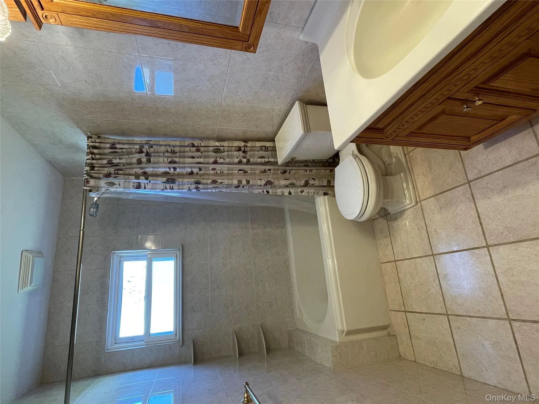 400 Foch Boulevard, North Hempstead, NY, 4 Bedrooms Bedrooms, 8 Rooms Rooms,1 BathroomBathrooms,Residential Lease,For Rent,Foch,0,972502 400 Foch Boulevard, North Hempstead, NY, 4 Bedrooms Bedrooms, 8 Rooms Rooms,1 BathroomBathrooms,Residential Lease,For Rent,Foch,0,972502