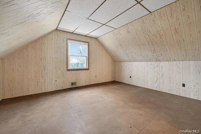 400 Foch Boulevard, North Hempstead, NY, 4 Bedrooms Bedrooms, 8 Rooms Rooms,1 BathroomBathrooms,Residential Lease,For Rent,Foch,0,972502 400 Foch Boulevard, North Hempstead, NY, 4 Bedrooms Bedrooms, 8 Rooms Rooms,1 BathroomBathrooms,Residential Lease,For Rent,Foch,0,972502