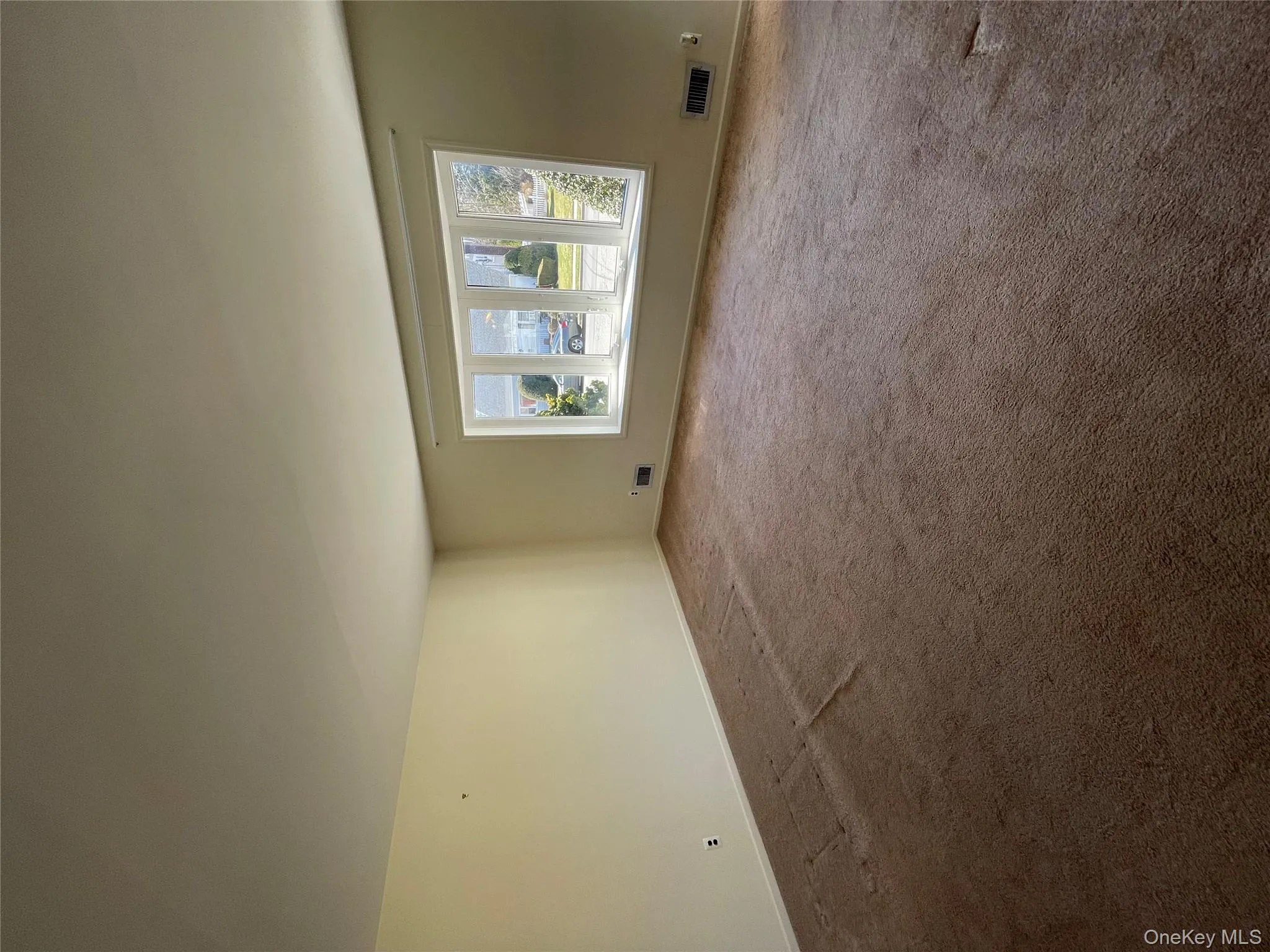 400 Foch Boulevard, North Hempstead, NY, 4 Bedrooms Bedrooms, 8 Rooms Rooms,1 BathroomBathrooms,Residential Lease,For Rent,Foch,0,972502 400 Foch Boulevard, North Hempstead, NY, 4 Bedrooms Bedrooms, 8 Rooms Rooms,1 BathroomBathrooms,Residential Lease,For Rent,Foch,0,972502