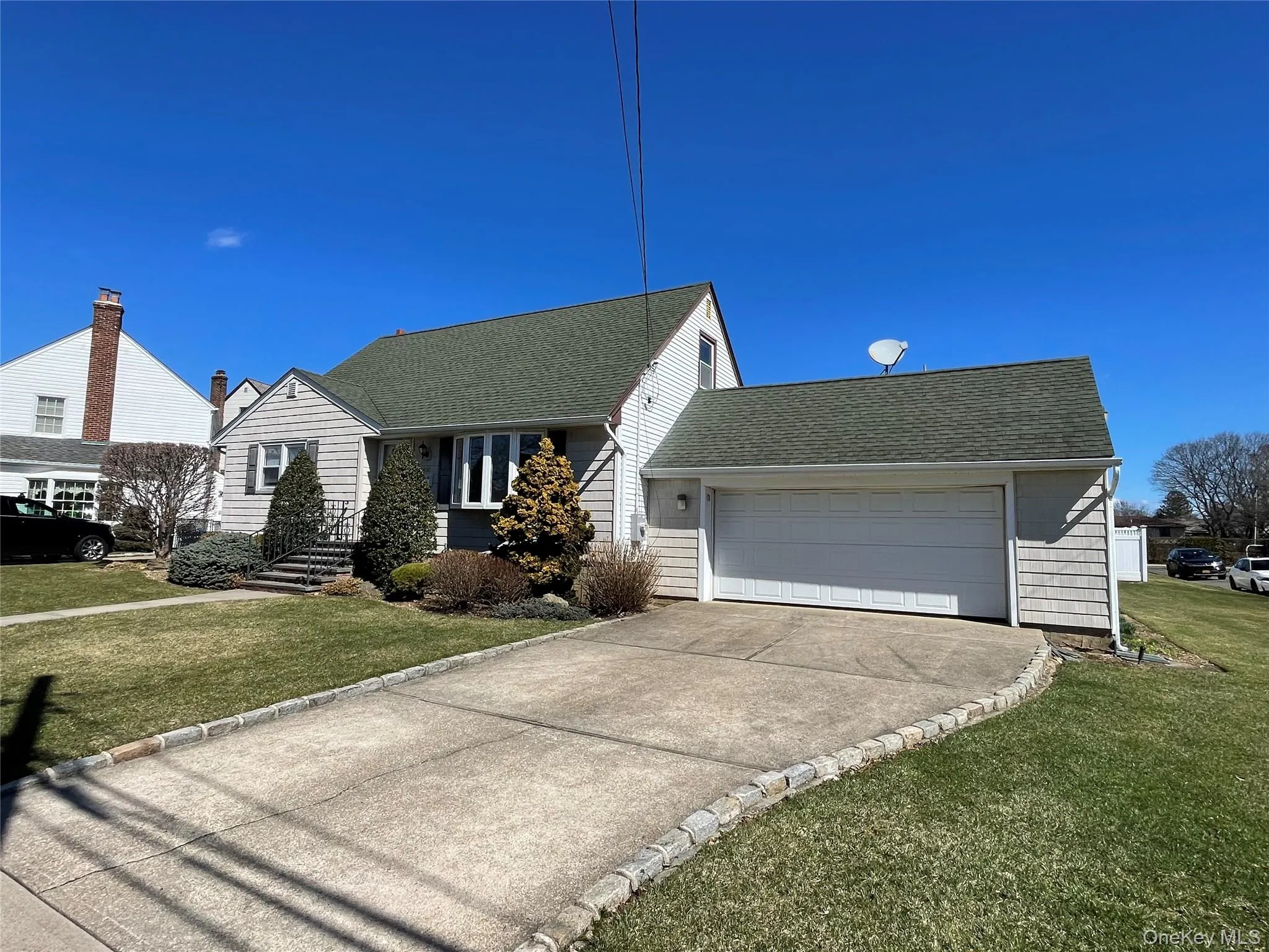 400 Foch Boulevard, North Hempstead, NY, 4 Bedrooms Bedrooms, 8 Rooms Rooms,1 BathroomBathrooms,Residential Lease,For Rent,Foch,0,972502 400 Foch Boulevard, North Hempstead, NY, 4 Bedrooms Bedrooms, 8 Rooms Rooms,1 BathroomBathrooms,Residential Lease,For Rent,Foch,0,972502