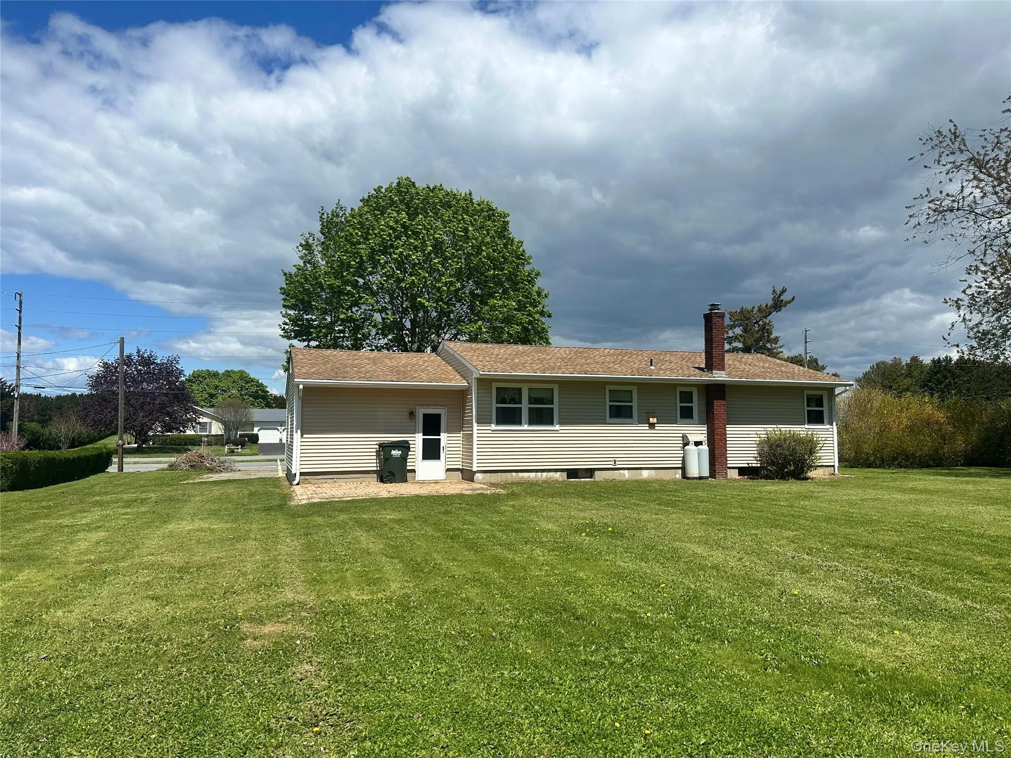 16400 County Road 48, Southold, NY, 3 Bedrooms Bedrooms, 7 Rooms Rooms,1 BathroomBathrooms,Residential,For Rent,County Road 48,0,972514 16400 County Road 48, Southold, NY, 3 Bedrooms Bedrooms, 7 Rooms Rooms,1 BathroomBathrooms,Residential,For Rent,County Road 48,0,972514