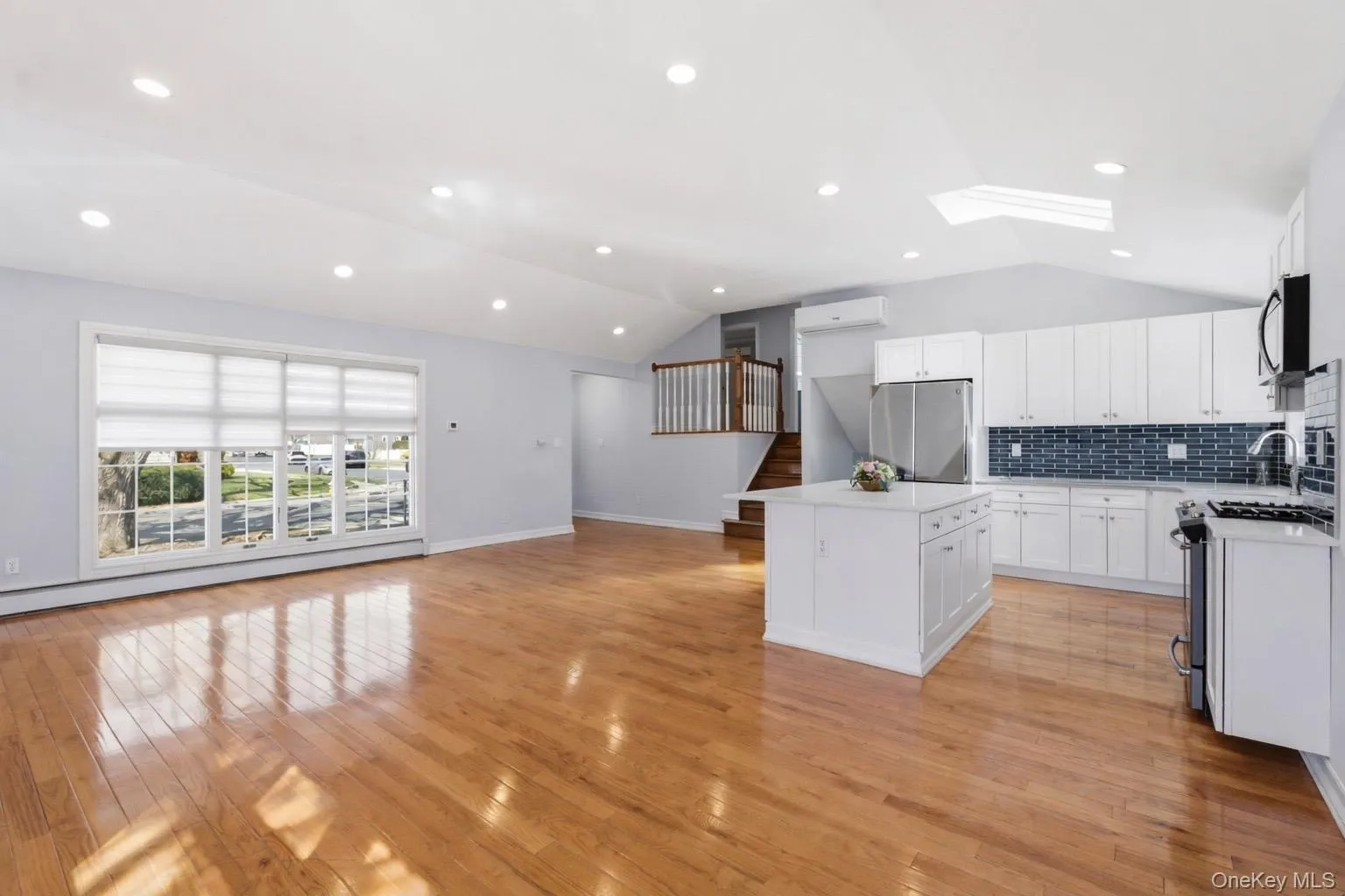 1374 Prospect Avenue, Hempstead, NY, 3 Bedrooms Bedrooms, 7 Rooms Rooms,3 BathroomsBathrooms,Residential Lease,For Rent,Prospect,0,972522 1374 Prospect Avenue, Hempstead, NY, 3 Bedrooms Bedrooms, 7 Rooms Rooms,3 BathroomsBathrooms,Residential Lease,For Rent,Prospect,0,972522