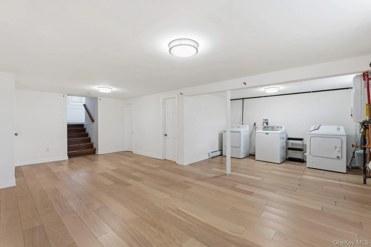 1374 Prospect Avenue, Hempstead, NY, 3 Bedrooms Bedrooms, 7 Rooms Rooms,3 BathroomsBathrooms,Residential Lease,For Rent,Prospect,0,972522 1374 Prospect Avenue, Hempstead, NY, 3 Bedrooms Bedrooms, 7 Rooms Rooms,3 BathroomsBathrooms,Residential Lease,For Rent,Prospect,0,972522