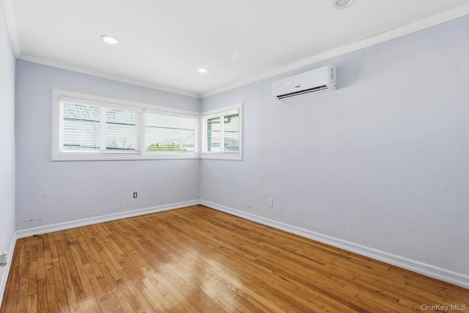 1374 Prospect Avenue, Hempstead, NY, 3 Bedrooms Bedrooms, 7 Rooms Rooms,3 BathroomsBathrooms,Residential Lease,For Rent,Prospect,0,972522 1374 Prospect Avenue, Hempstead, NY, 3 Bedrooms Bedrooms, 7 Rooms Rooms,3 BathroomsBathrooms,Residential Lease,For Rent,Prospect,0,972522