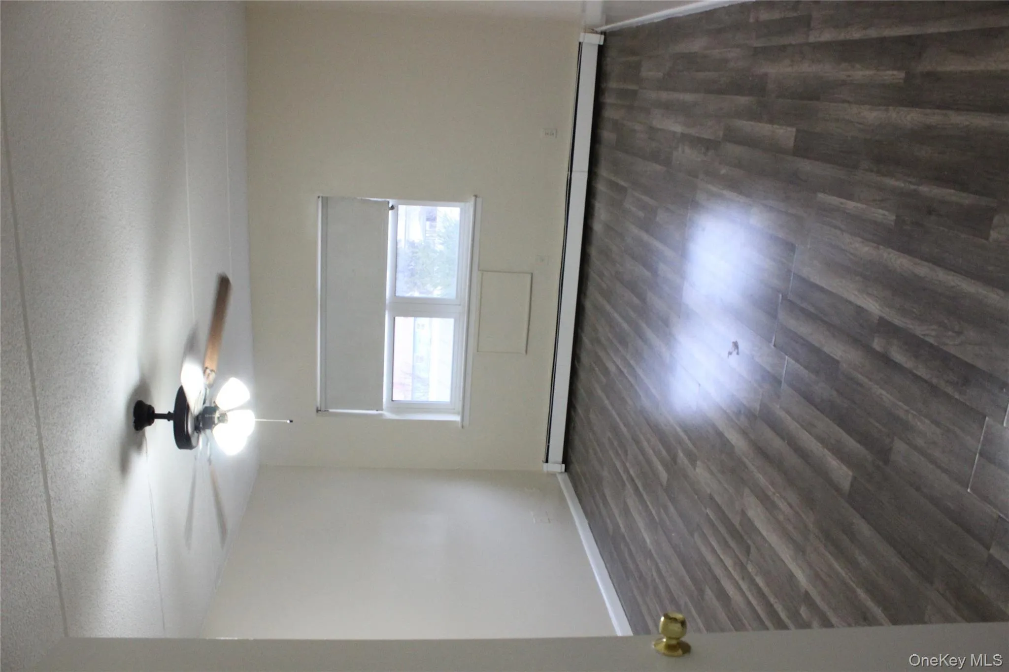 1468 Minford Place, New York, NY, 3 Bedrooms Bedrooms, 5 Rooms Rooms,1 BathroomBathrooms,Residential Lease,For Rent,Minford,0,972530 1468 Minford Place, New York, NY, 3 Bedrooms Bedrooms, 5 Rooms Rooms,1 BathroomBathrooms,Residential Lease,For Rent,Minford,0,972530