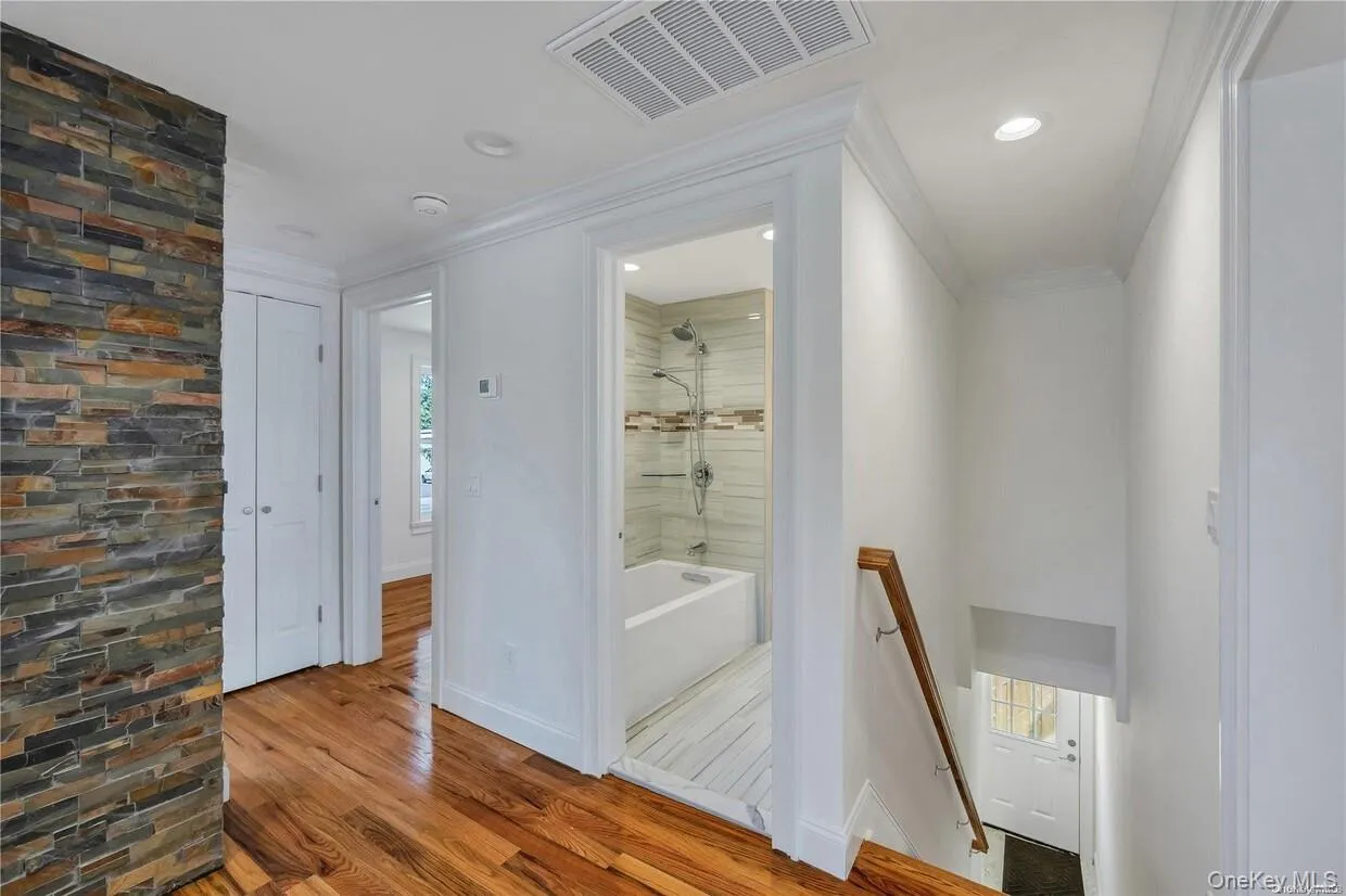 177 Waverly Avenue, Brookhaven, NY, 2 Bedrooms Bedrooms, 4 Rooms Rooms,1 BathroomBathrooms,Residential Lease,For Rent,Waverly,0,972535 177 Waverly Avenue, Brookhaven, NY, 2 Bedrooms Bedrooms, 4 Rooms Rooms,1 BathroomBathrooms,Residential Lease,For Rent,Waverly,0,972535