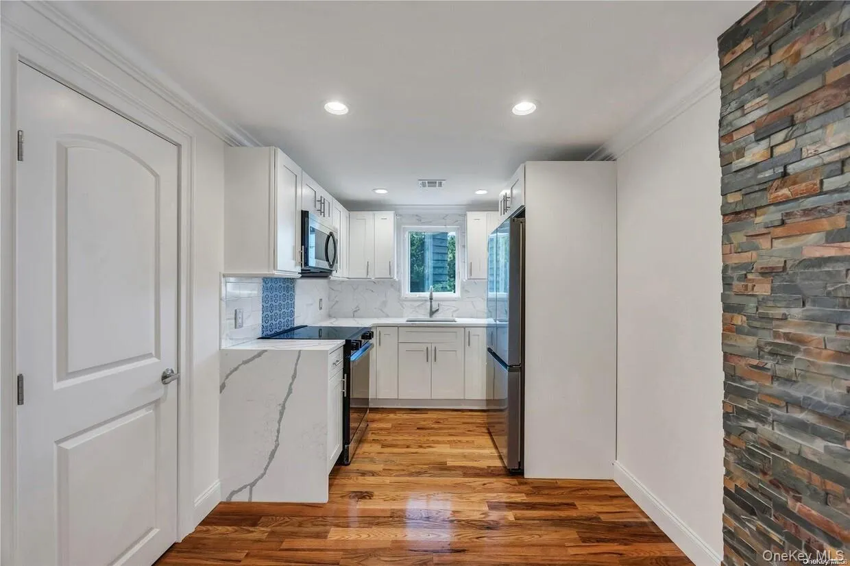 177 Waverly Avenue, Brookhaven, NY, 2 Bedrooms Bedrooms, 4 Rooms Rooms,1 BathroomBathrooms,Residential Lease,For Rent,Waverly,0,972535 177 Waverly Avenue, Brookhaven, NY, 2 Bedrooms Bedrooms, 4 Rooms Rooms,1 BathroomBathrooms,Residential Lease,For Rent,Waverly,0,972535