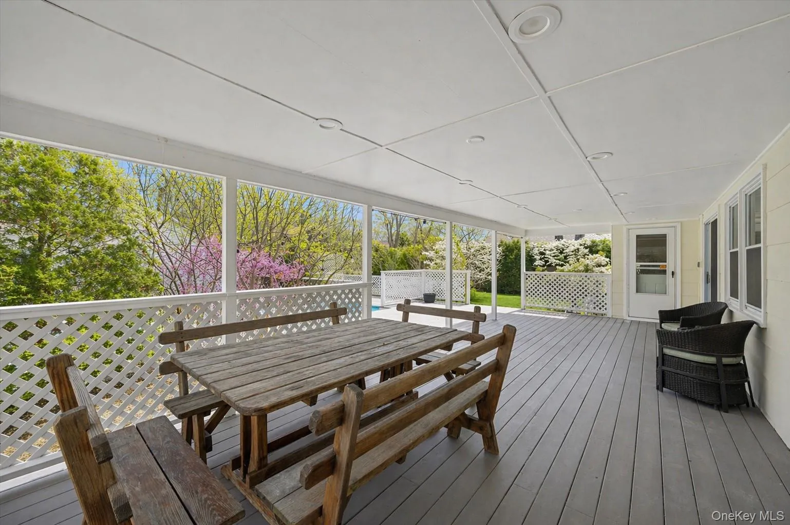 50 Hazelwood Avenue, Southampton, NY, 3 Bedrooms Bedrooms, 5 Rooms Rooms,2 BathroomsBathrooms,Residential Lease,For Rent,Hazelwood,0,972547 50 Hazelwood Avenue, Southampton, NY, 3 Bedrooms Bedrooms, 5 Rooms Rooms,2 BathroomsBathrooms,Residential Lease,For Rent,Hazelwood,0,972547