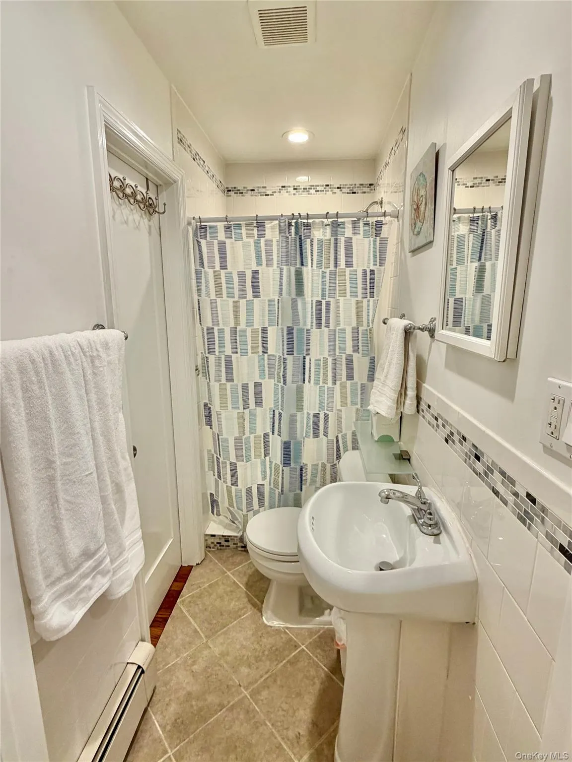 50 Hazelwood Avenue, Southampton, NY, 3 Bedrooms Bedrooms, 5 Rooms Rooms,2 BathroomsBathrooms,Residential Lease,For Rent,Hazelwood,0,972547 50 Hazelwood Avenue, Southampton, NY, 3 Bedrooms Bedrooms, 5 Rooms Rooms,2 BathroomsBathrooms,Residential Lease,For Rent,Hazelwood,0,972547