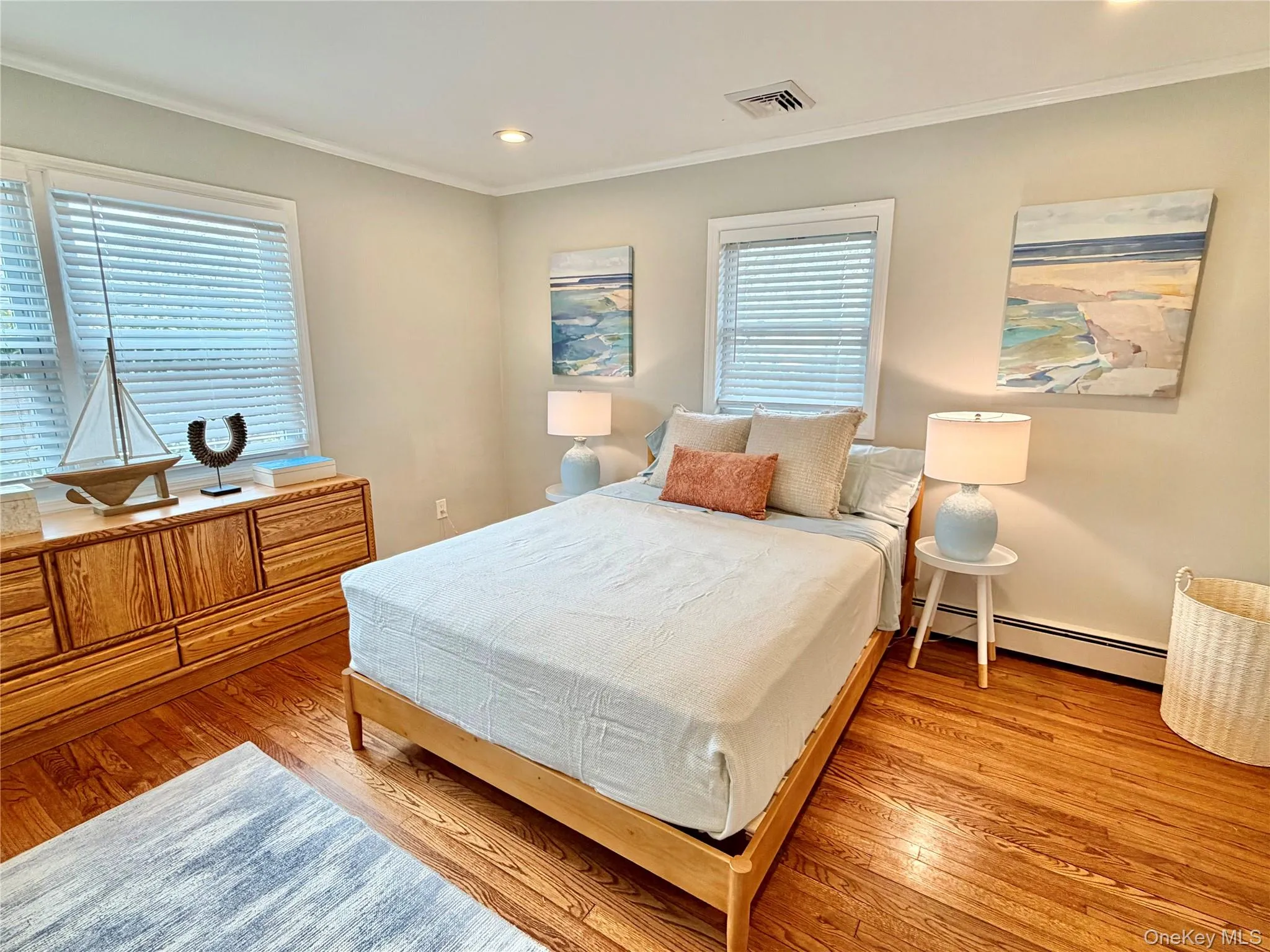 50 Hazelwood Avenue, Southampton, NY, 3 Bedrooms Bedrooms, 5 Rooms Rooms,2 BathroomsBathrooms,Residential Lease,For Rent,Hazelwood,0,972547 50 Hazelwood Avenue, Southampton, NY, 3 Bedrooms Bedrooms, 5 Rooms Rooms,2 BathroomsBathrooms,Residential Lease,For Rent,Hazelwood,0,972547