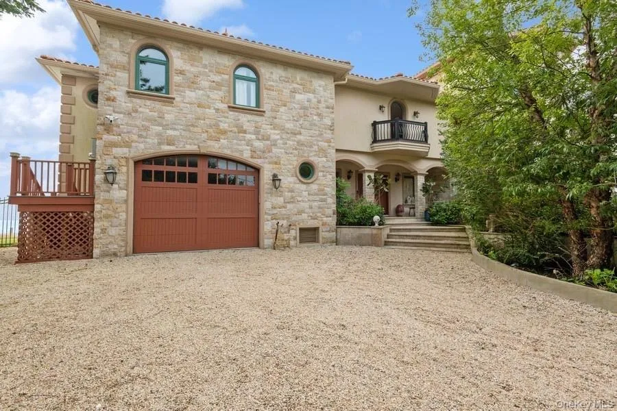 13 Seatuck Lane, Southampton, NY, 3 Bedrooms Bedrooms, 9 Rooms Rooms,4 BathroomsBathrooms,Residential Lease,For Rent,Seatuck,0,972554 13 Seatuck Lane, Southampton, NY, 3 Bedrooms Bedrooms, 9 Rooms Rooms,4 BathroomsBathrooms,Residential Lease,For Rent,Seatuck,0,972554