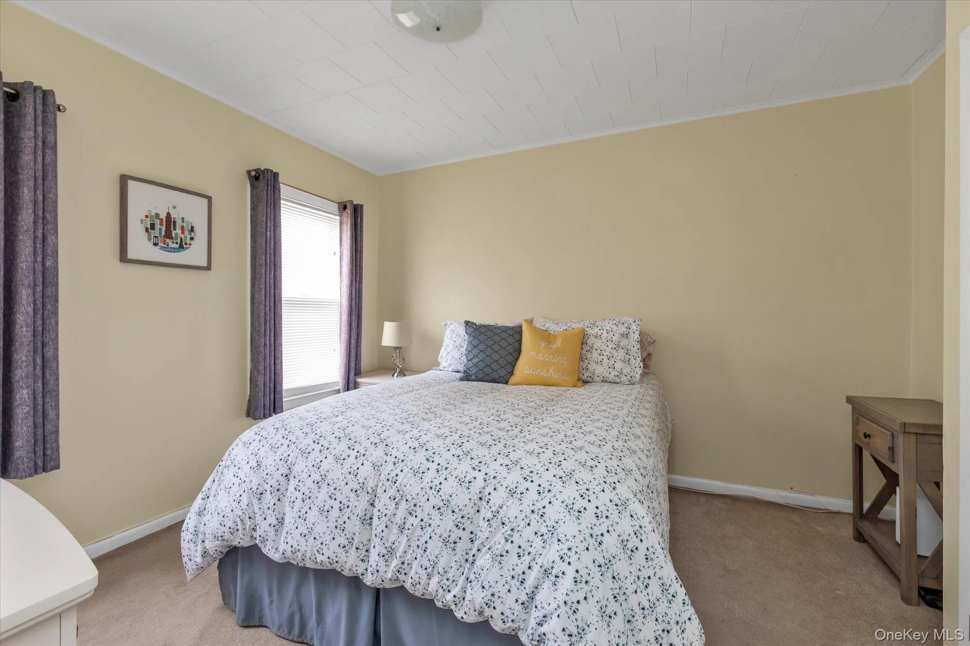 Large Bedroom Large Bedroom