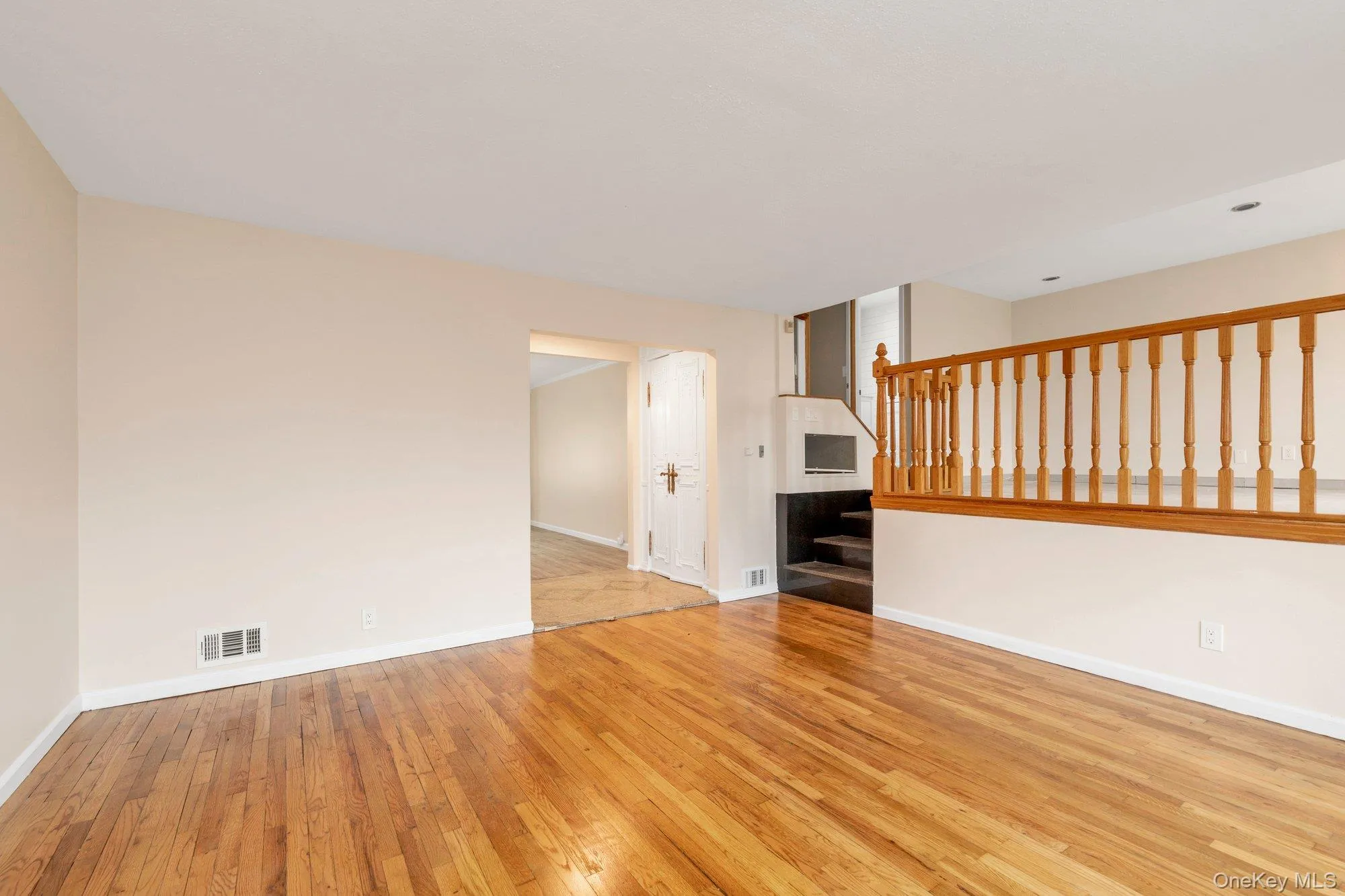 295 Plain Court, Hempstead, NY, 4 Bedrooms Bedrooms, 8 Rooms Rooms,2 BathroomsBathrooms,Residential Lease,For Rent,Plain,0,972600 295 Plain Court, Hempstead, NY, 4 Bedrooms Bedrooms, 8 Rooms Rooms,2 BathroomsBathrooms,Residential Lease,For Rent,Plain,0,972600