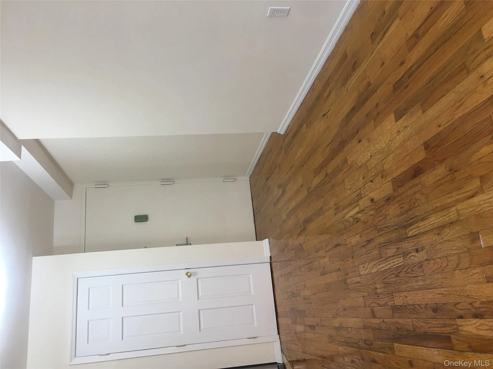 14144 84th Road, New York, NY, 1 Bedroom Bedrooms, 3 Rooms Rooms,1 BathroomBathrooms,Residential Lease,For Rent,84th,0,972601 14144 84th Road, New York, NY, 1 Bedroom Bedrooms, 3 Rooms Rooms,1 BathroomBathrooms,Residential Lease,For Rent,84th,0,972601
