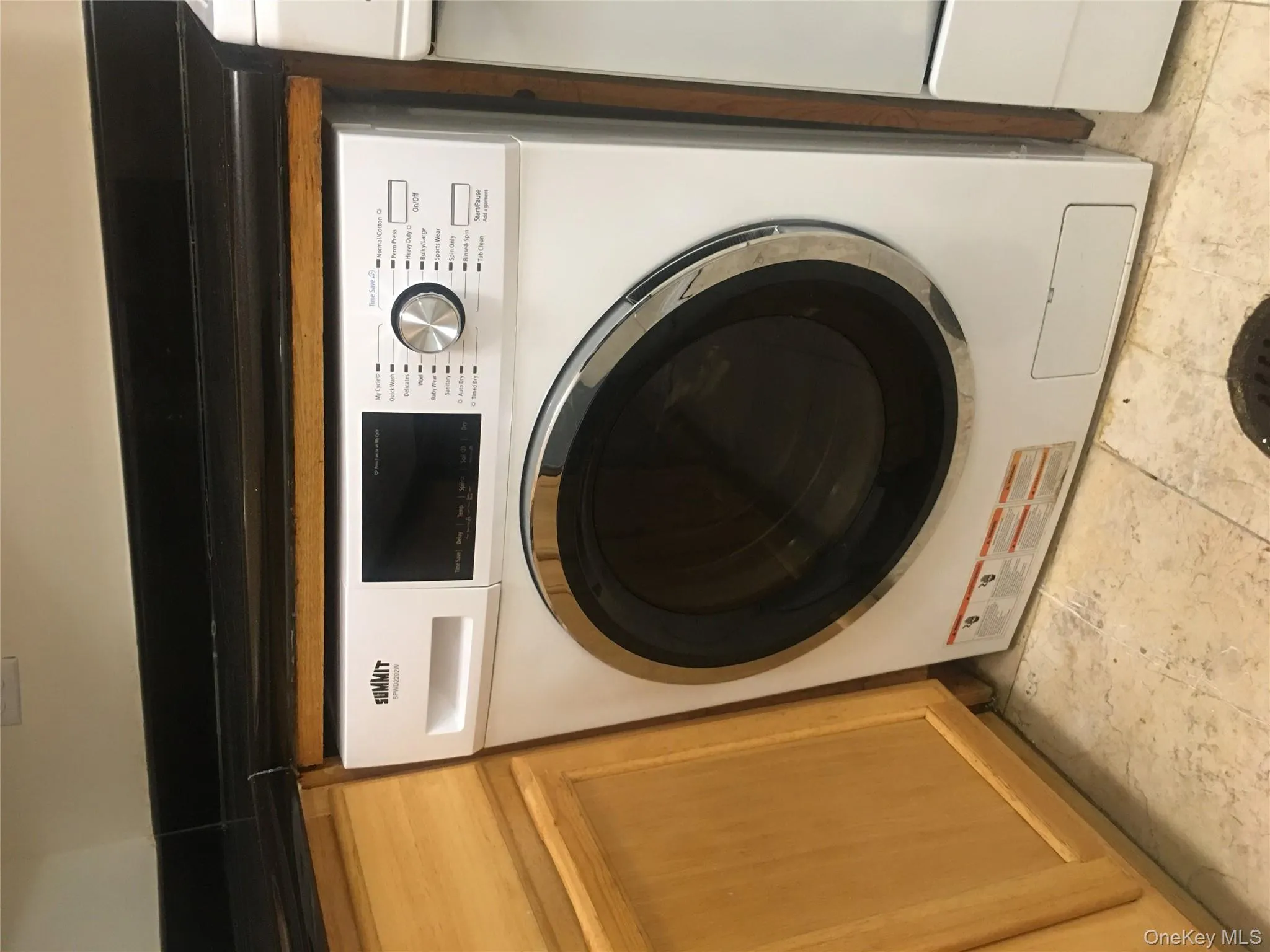 14144 84th Road, New York, NY, 1 Bedroom Bedrooms, 3 Rooms Rooms,1 BathroomBathrooms,Residential Lease,For Rent,84th,0,972601 14144 84th Road, New York, NY, 1 Bedroom Bedrooms, 3 Rooms Rooms,1 BathroomBathrooms,Residential Lease,For Rent,84th,0,972601