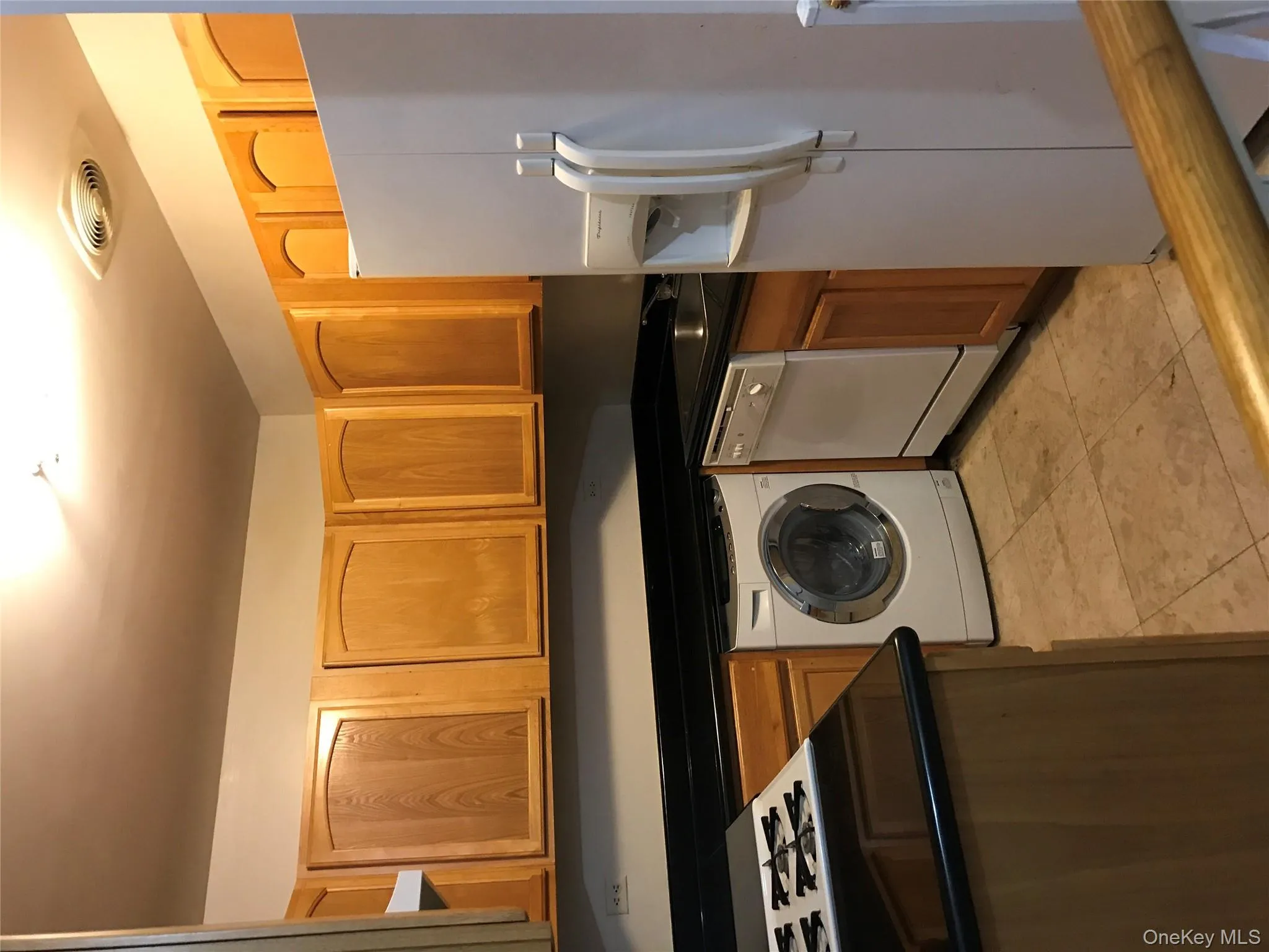 14144 84th Road, New York, NY, 1 Bedroom Bedrooms, 3 Rooms Rooms,1 BathroomBathrooms,Residential Lease,For Rent,84th,0,972601 14144 84th Road, New York, NY, 1 Bedroom Bedrooms, 3 Rooms Rooms,1 BathroomBathrooms,Residential Lease,For Rent,84th,0,972601