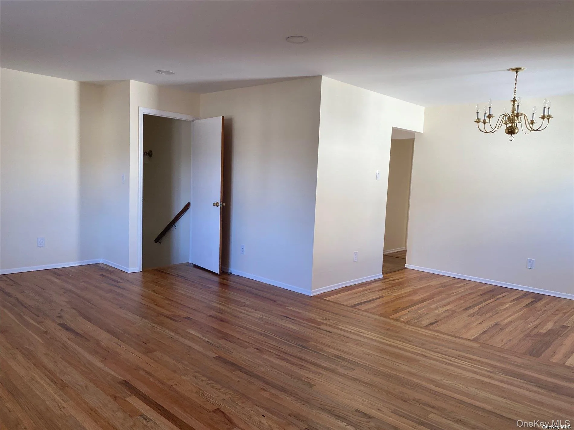 69 Inwood Road, North Hempstead, NY, 3 Bedrooms Bedrooms, 6 Rooms Rooms,1 BathroomBathrooms,Residential Lease,For Rent,Inwood,0,972602 69 Inwood Road, North Hempstead, NY, 3 Bedrooms Bedrooms, 6 Rooms Rooms,1 BathroomBathrooms,Residential Lease,For Rent,Inwood,0,972602