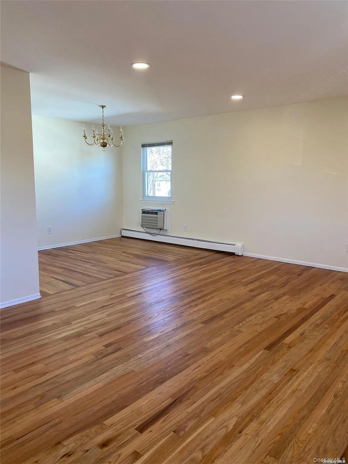 69 Inwood Road, North Hempstead, NY, 3 Bedrooms Bedrooms, 6 Rooms Rooms,1 BathroomBathrooms,Residential Lease,For Rent,Inwood,0,972602 69 Inwood Road, North Hempstead, NY, 3 Bedrooms Bedrooms, 6 Rooms Rooms,1 BathroomBathrooms,Residential Lease,For Rent,Inwood,0,972602