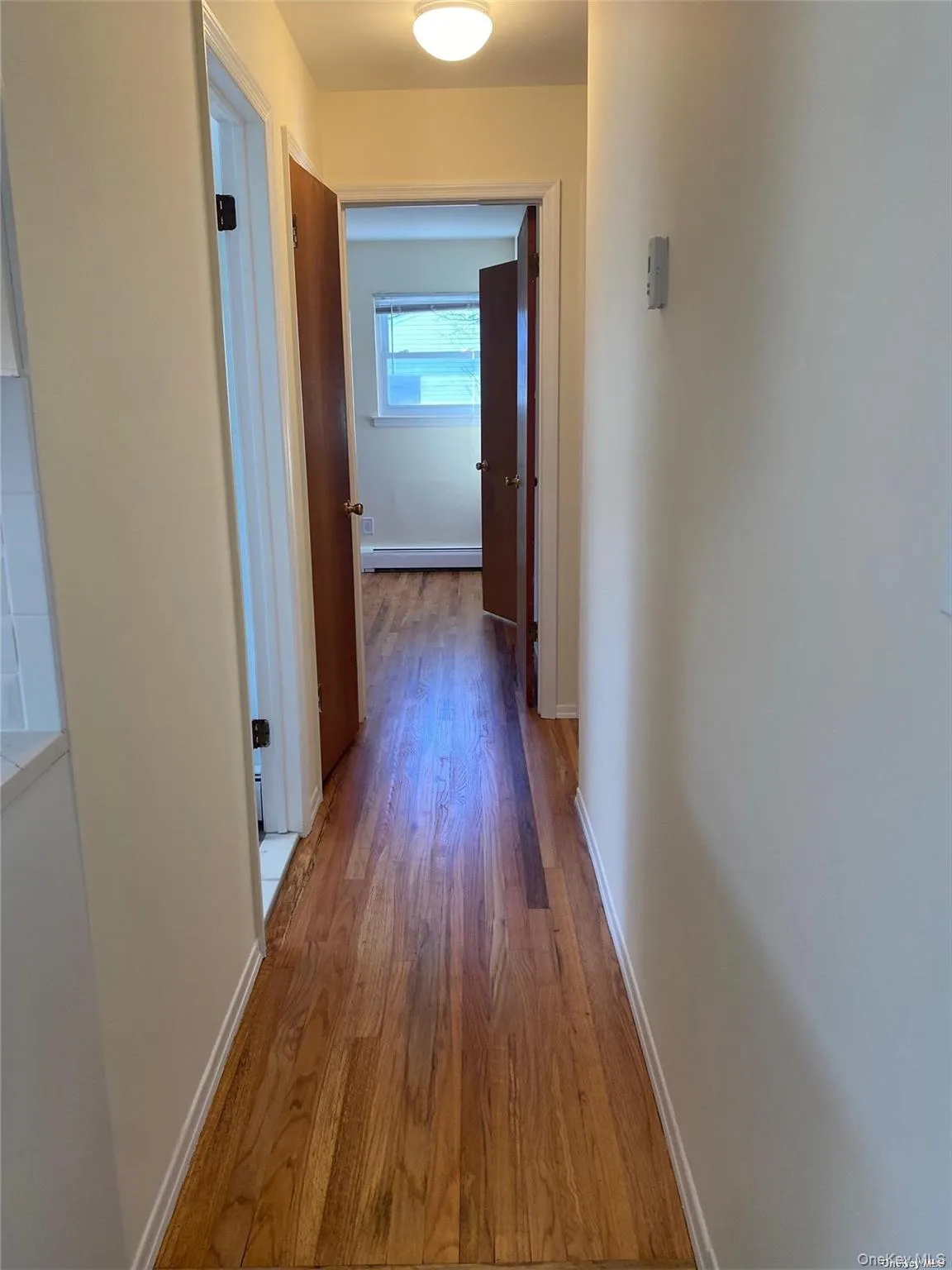69 Inwood Road, North Hempstead, NY, 3 Bedrooms Bedrooms, 6 Rooms Rooms,1 BathroomBathrooms,Residential Lease,For Rent,Inwood,0,972602 69 Inwood Road, North Hempstead, NY, 3 Bedrooms Bedrooms, 6 Rooms Rooms,1 BathroomBathrooms,Residential Lease,For Rent,Inwood,0,972602