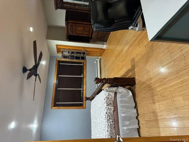 17311 Booth Memorial Avenue, New York, NY, 3 Bedrooms Bedrooms, 5 Rooms Rooms,3 BathroomsBathrooms,Residential Lease,For Rent,Booth Memorial,0,972603 17311 Booth Memorial Avenue, New York, NY, 3 Bedrooms Bedrooms, 5 Rooms Rooms,3 BathroomsBathrooms,Residential Lease,For Rent,Booth Memorial,0,972603