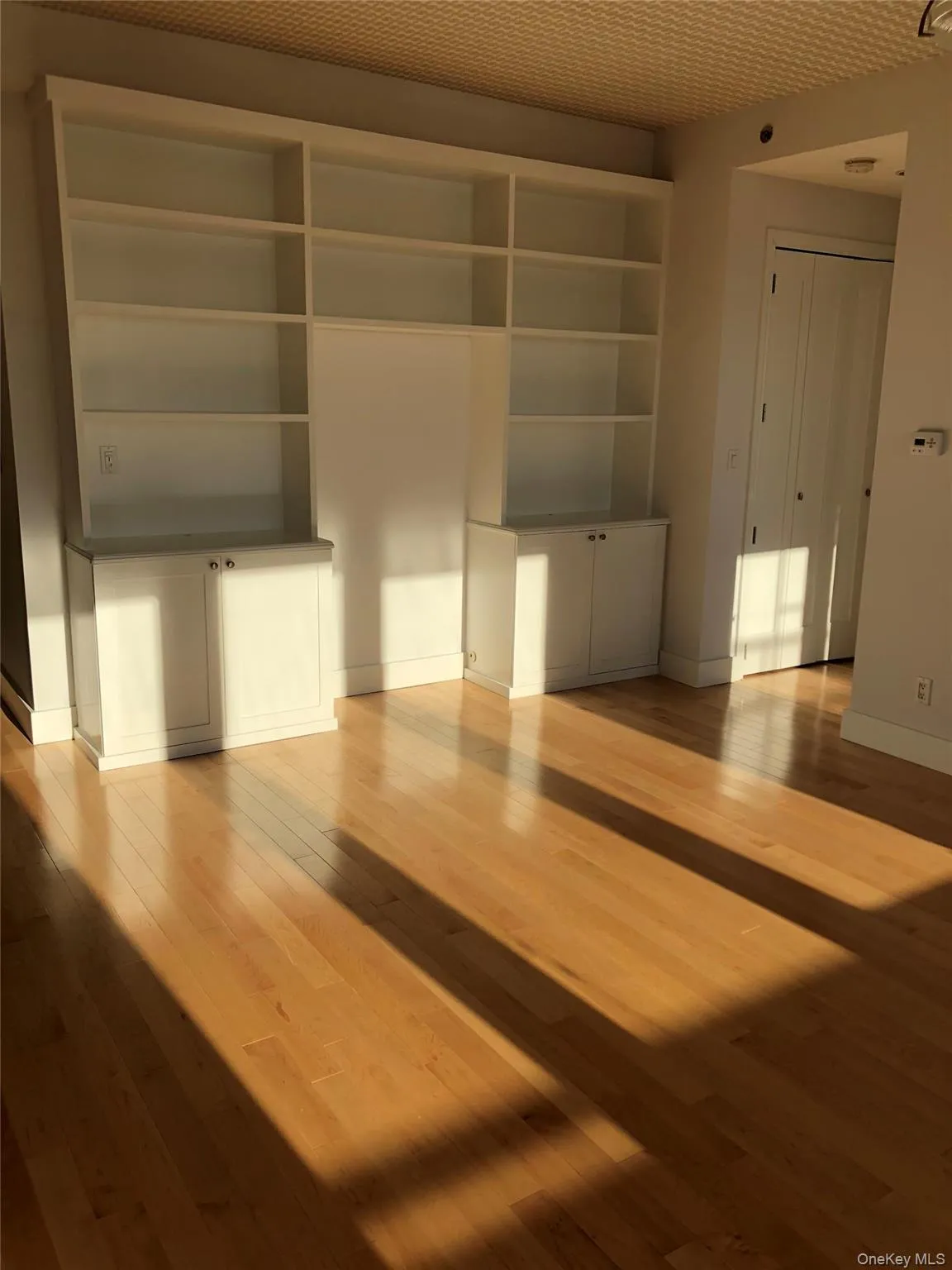 10-50 Jackson Avenue, New York, NY, 2 Bedrooms Bedrooms, 4 Rooms Rooms,2 BathroomsBathrooms,Residential Lease,For Rent,Jackson,0,972604 10-50 Jackson Avenue, New York, NY, 2 Bedrooms Bedrooms, 4 Rooms Rooms,2 BathroomsBathrooms,Residential Lease,For Rent,Jackson,0,972604