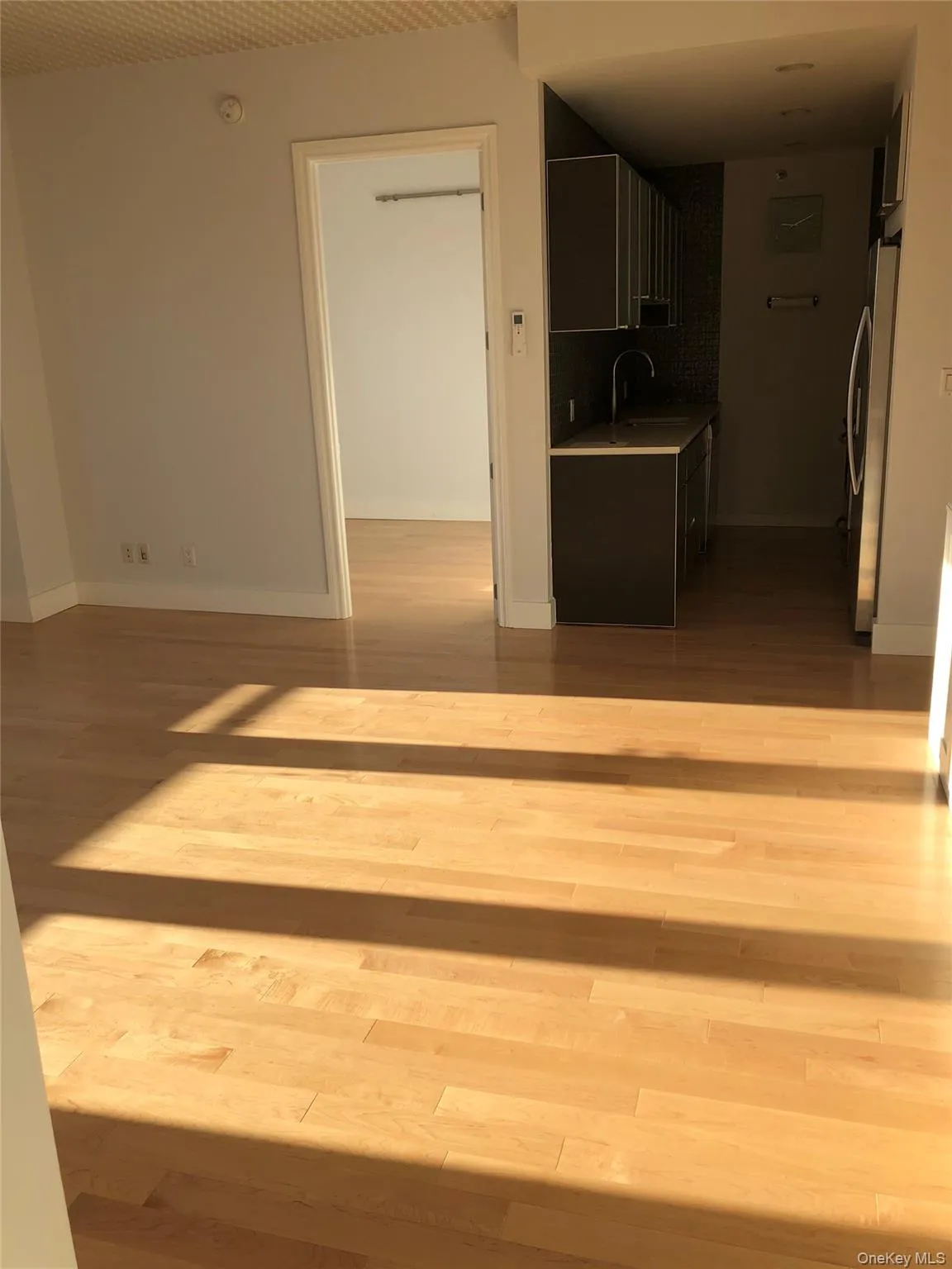 10-50 Jackson Avenue, New York, NY, 2 Bedrooms Bedrooms, 4 Rooms Rooms,2 BathroomsBathrooms,Residential Lease,For Rent,Jackson,0,972604 10-50 Jackson Avenue, New York, NY, 2 Bedrooms Bedrooms, 4 Rooms Rooms,2 BathroomsBathrooms,Residential Lease,For Rent,Jackson,0,972604